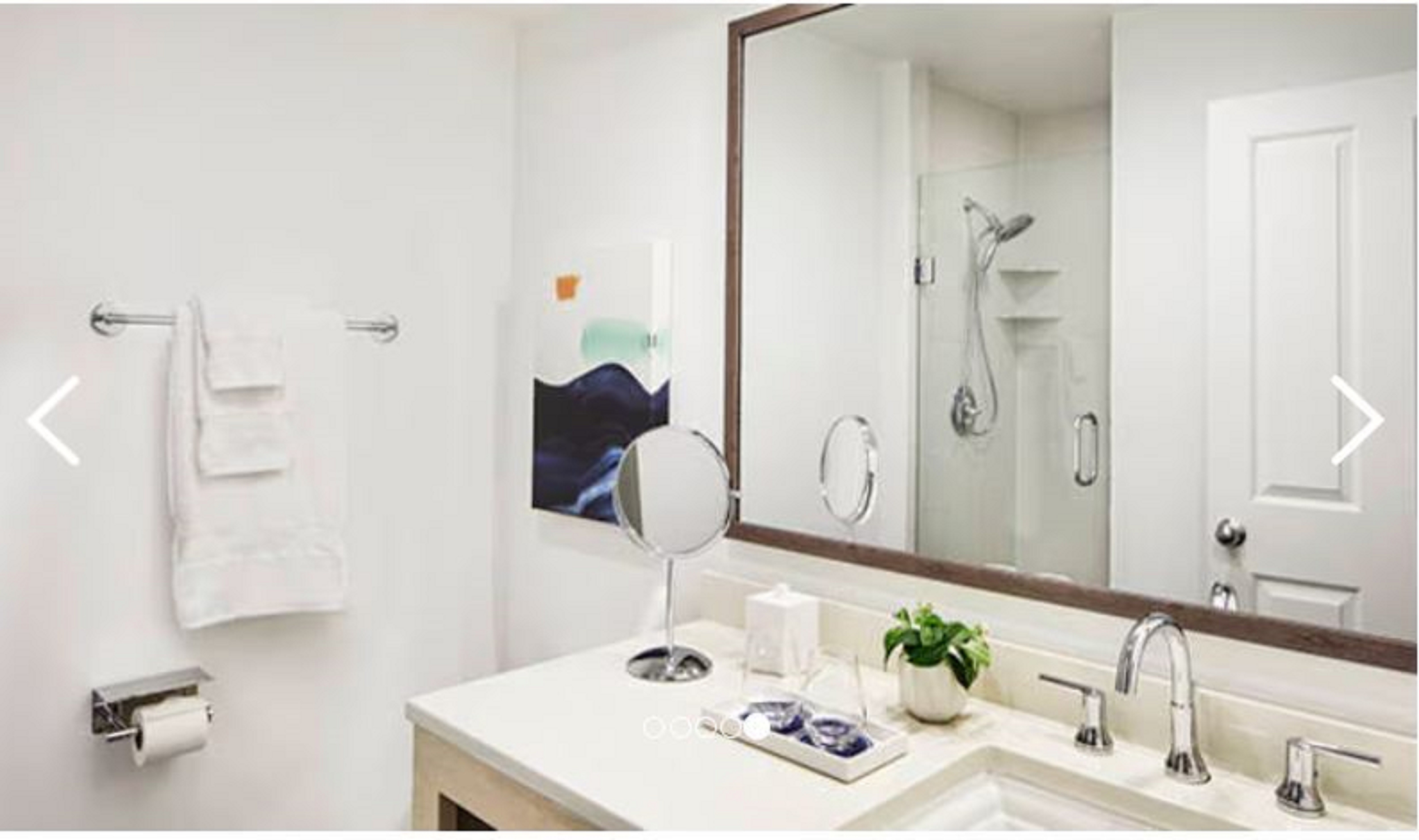 Double Partial Ocean View King Bed