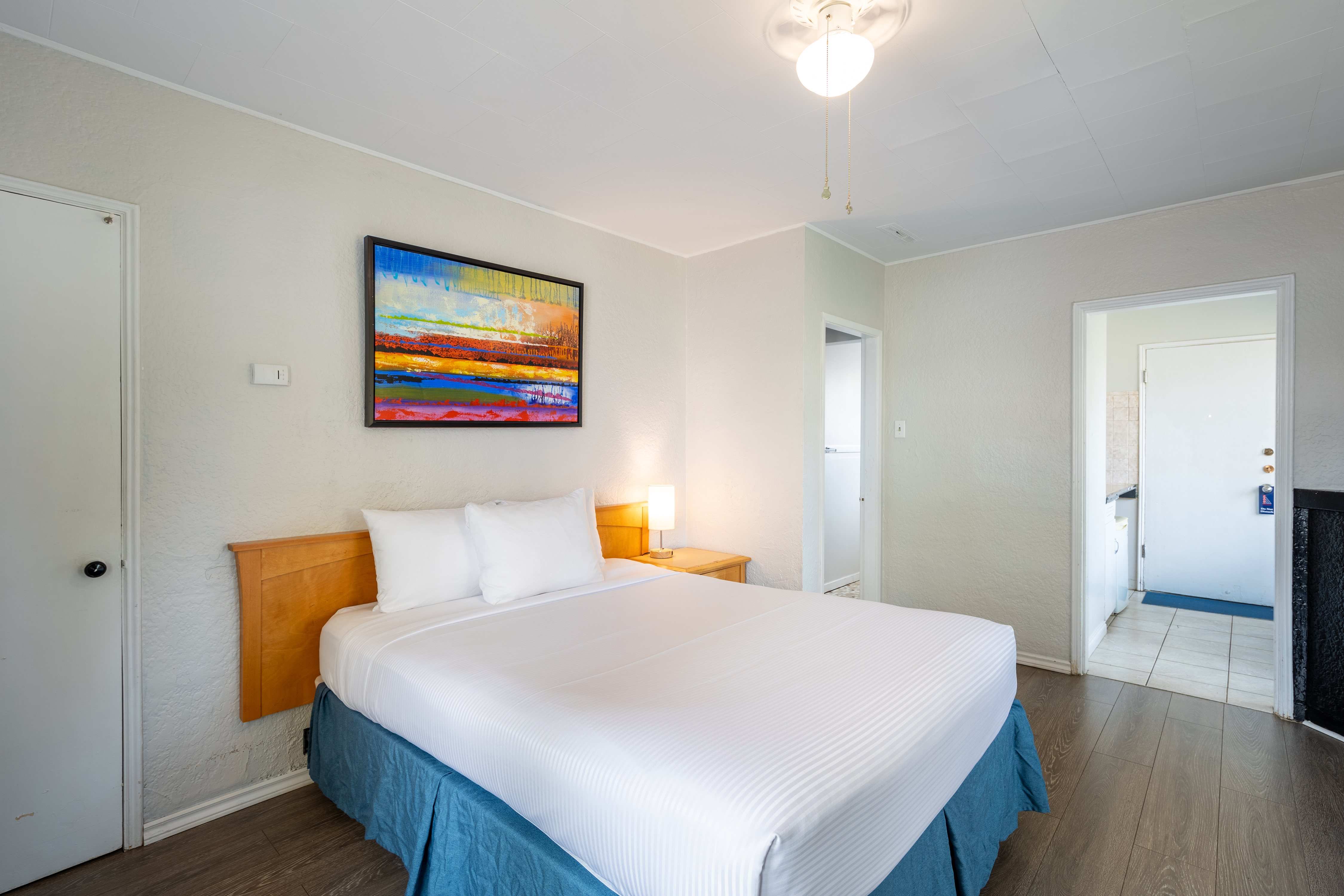 Suite Queen Size Bed