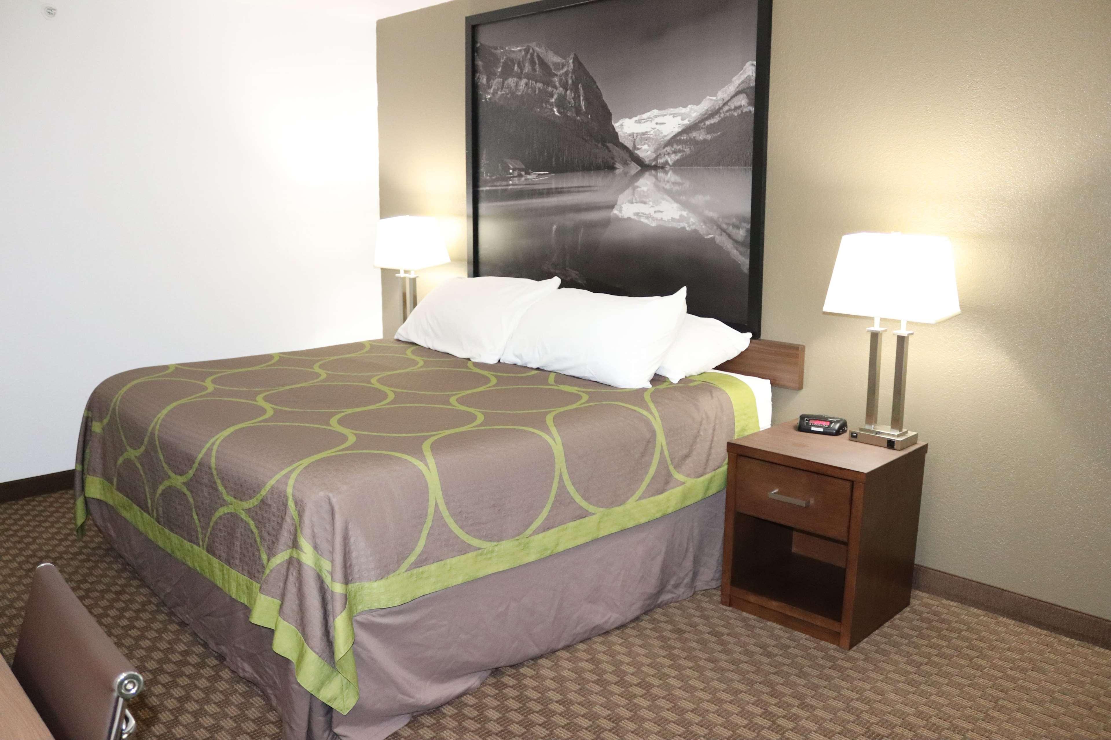 Double Queen Size Bed