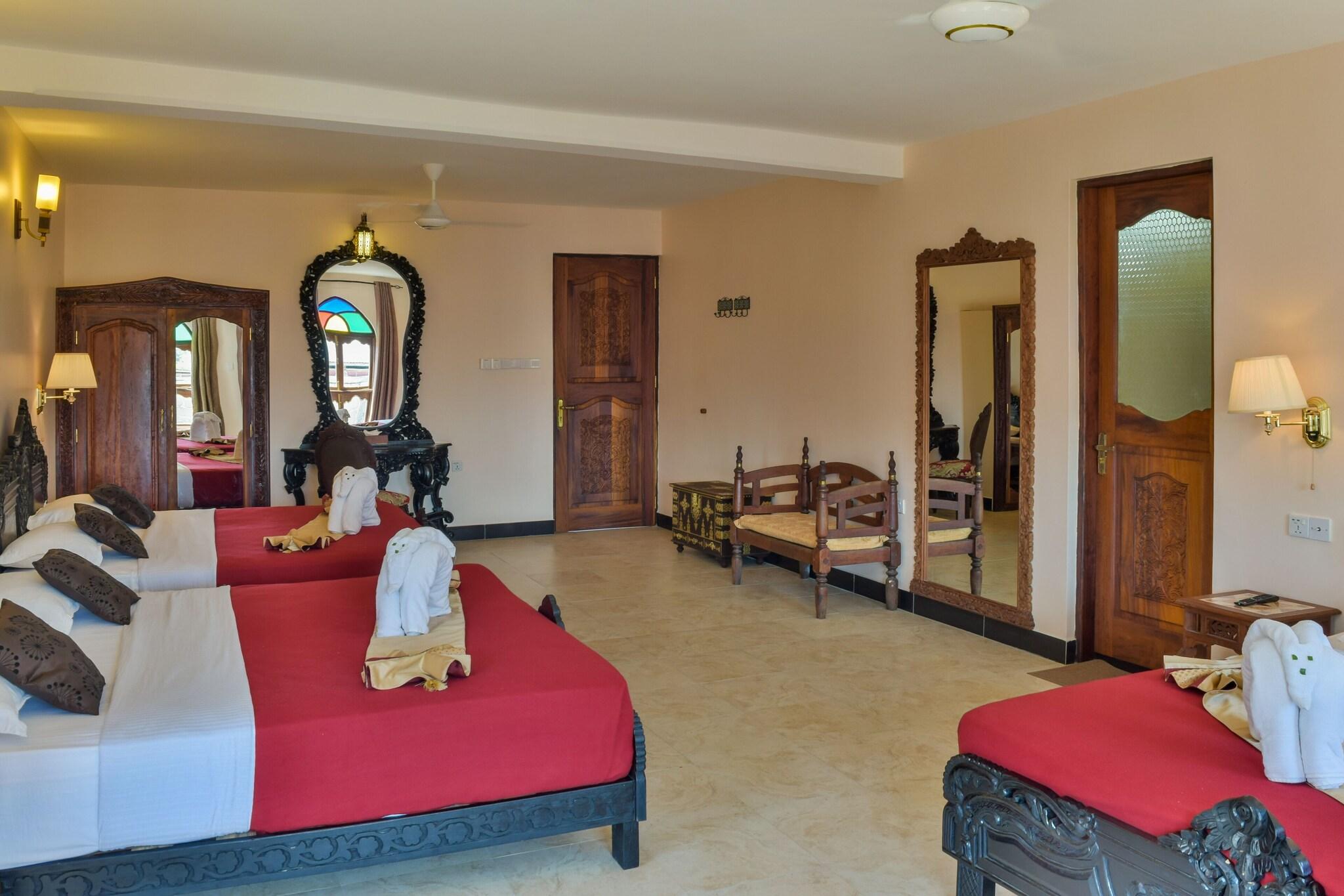 Family Room Three Beds