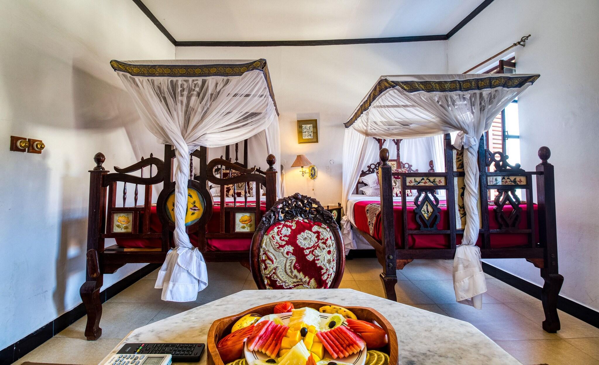 Triple King Size Bed