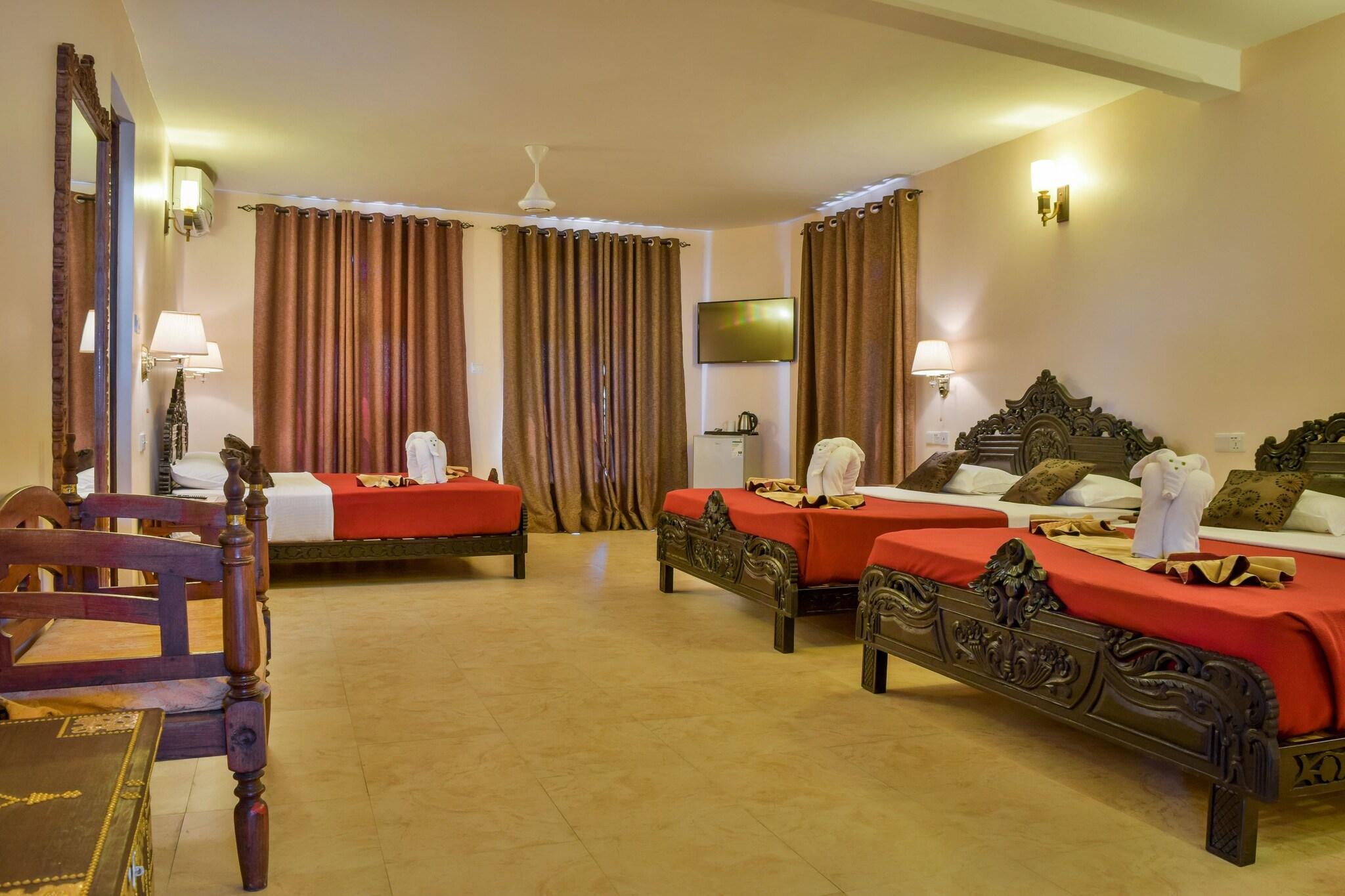 Family Room Three Beds