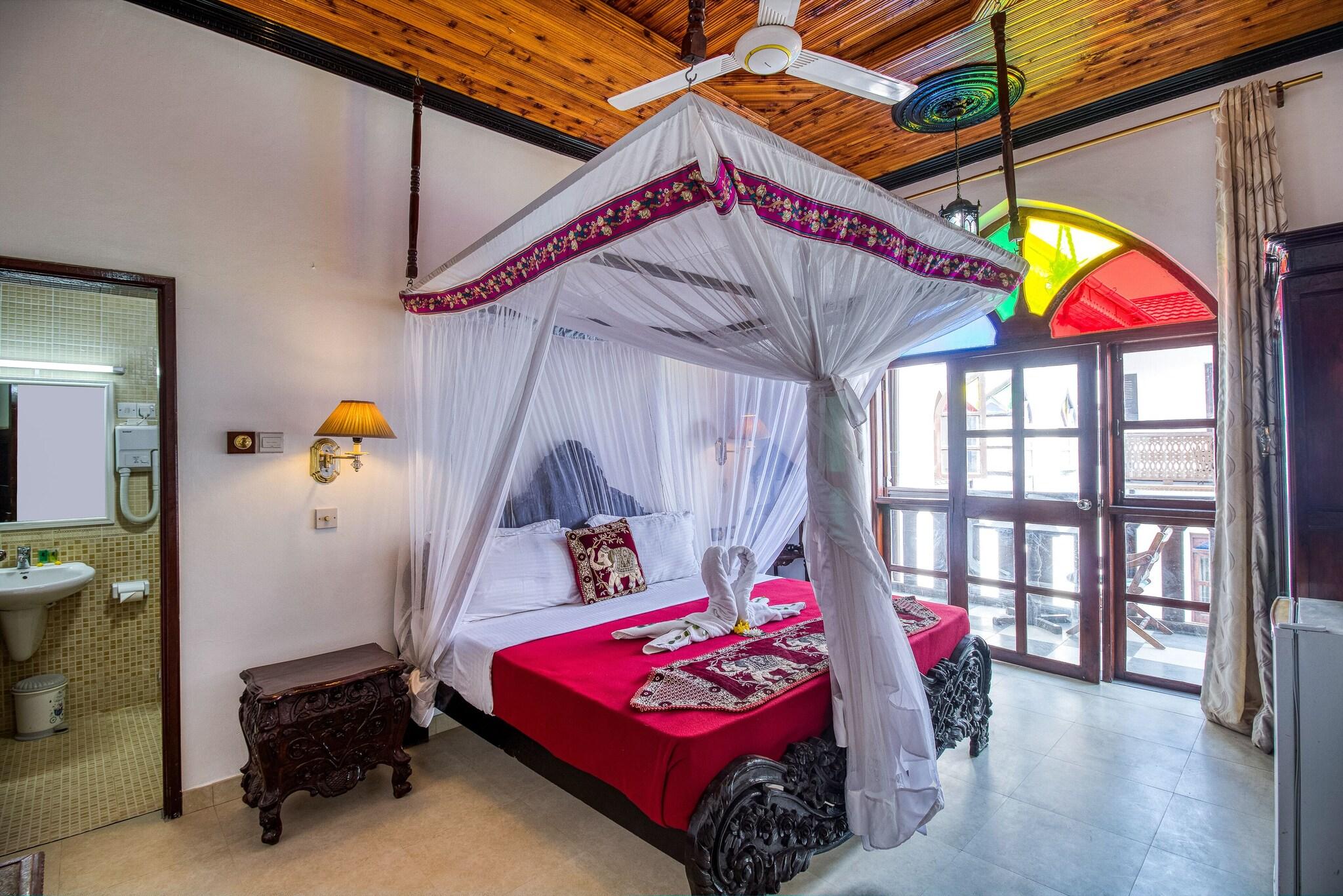 Double Sea View King Bed