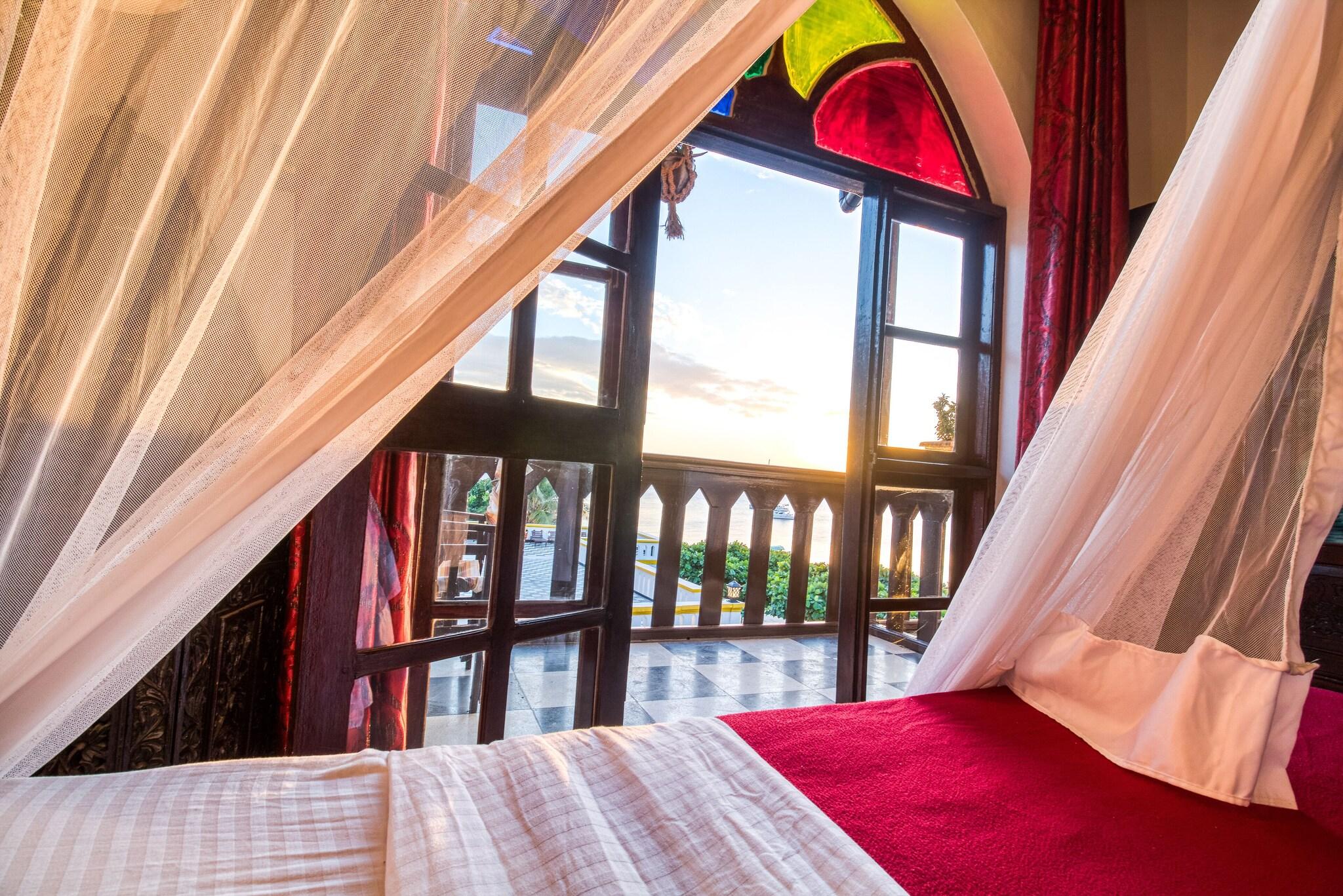 Double Sea View King Bed