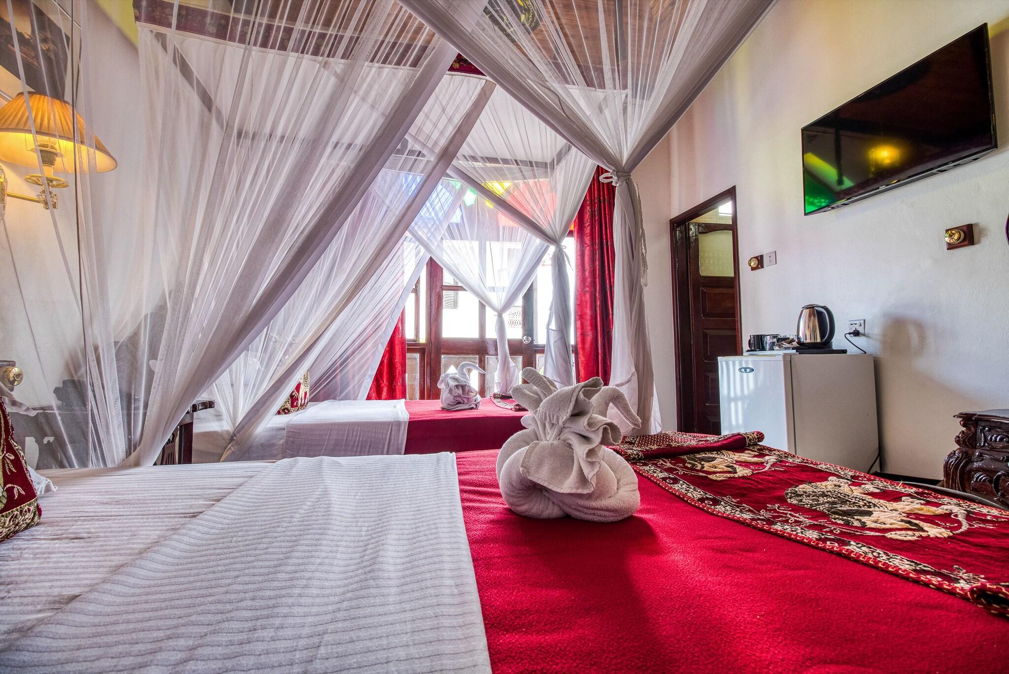 Twin Sea View with Balcony