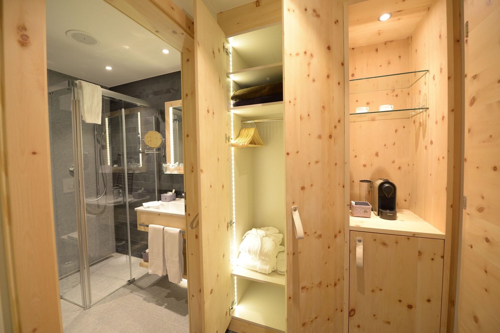 Family Room Mountain View