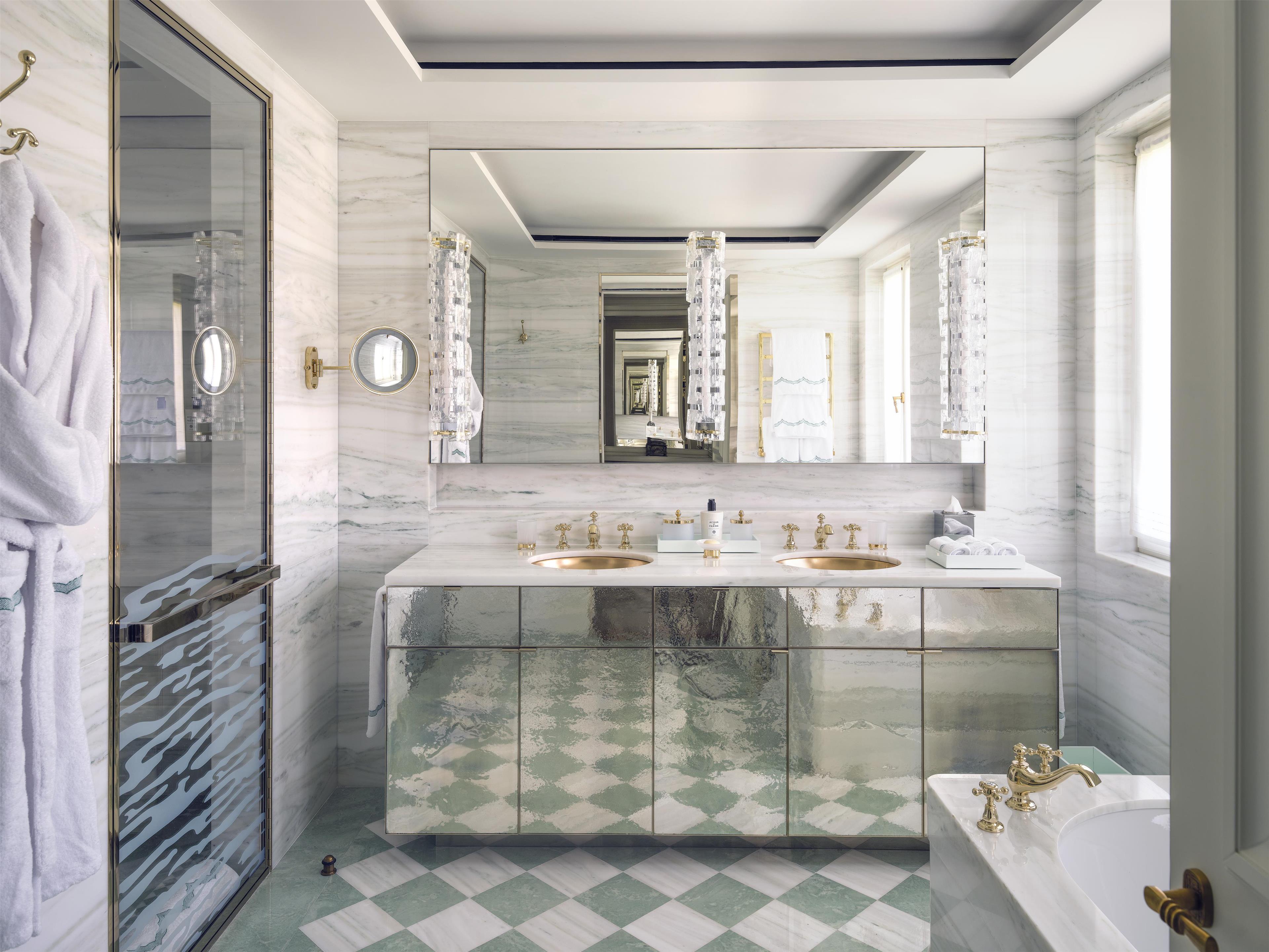 Junior Suite with Balcony