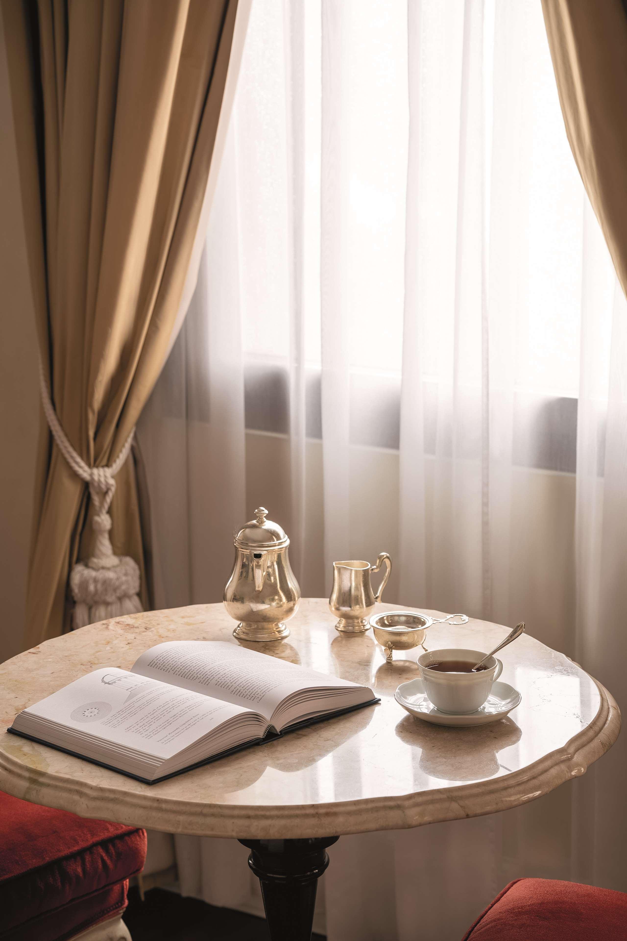 Junior Suite Lagoon View