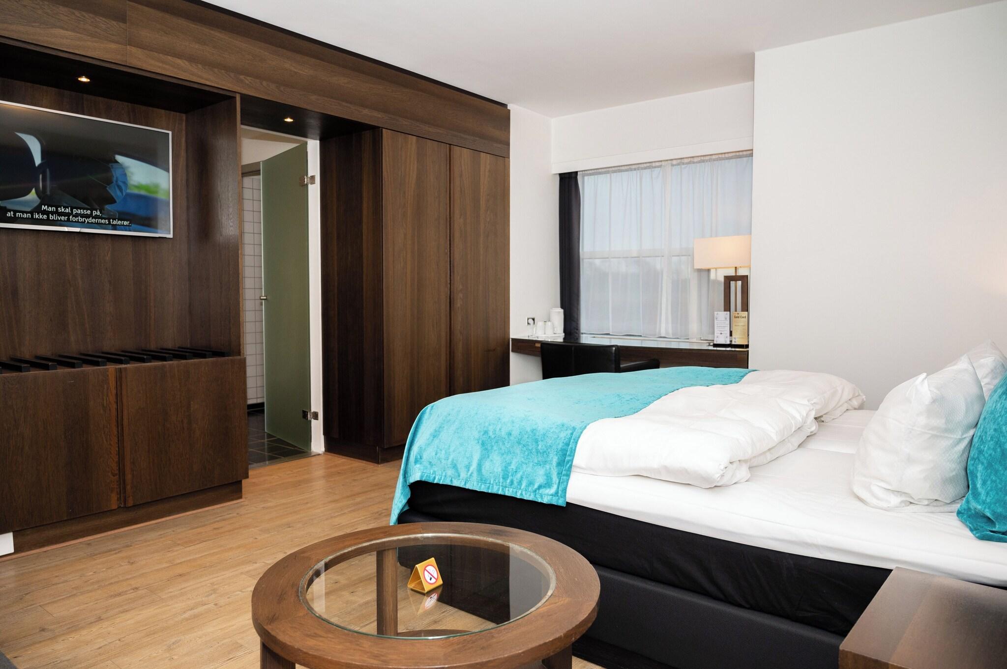 Double Superior with Double Bed