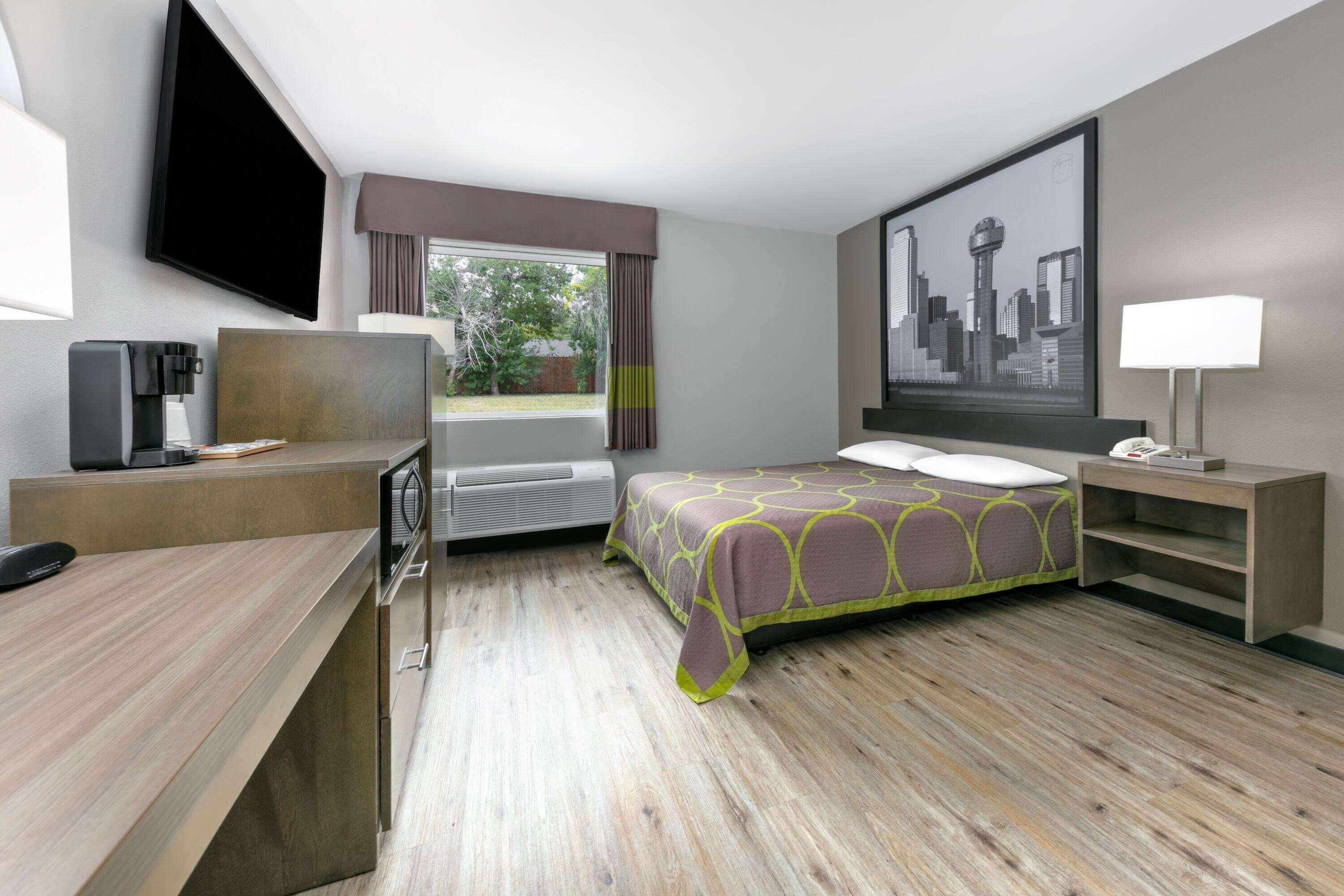 Double Queen Size Bed