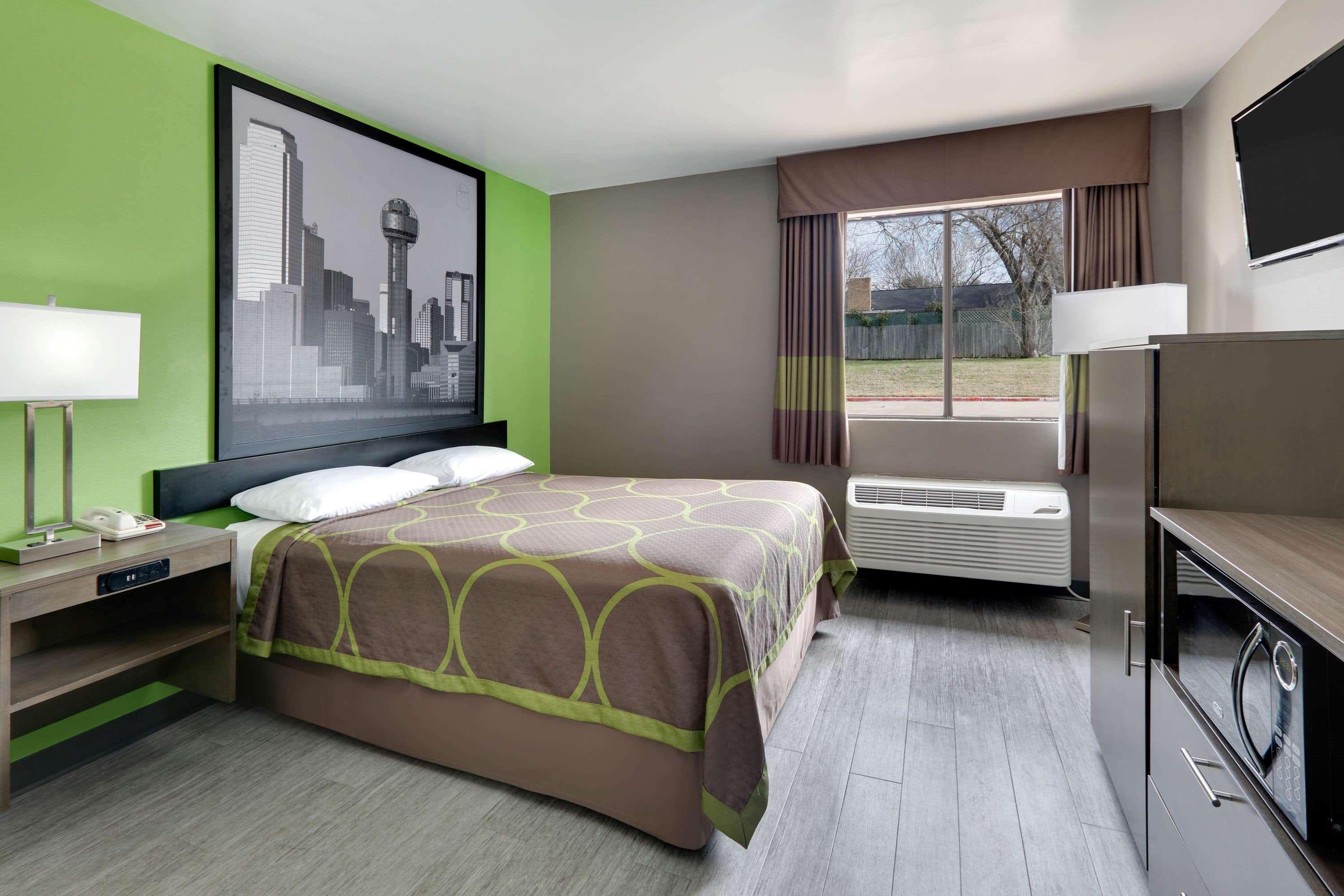 Double Queen Size Bed