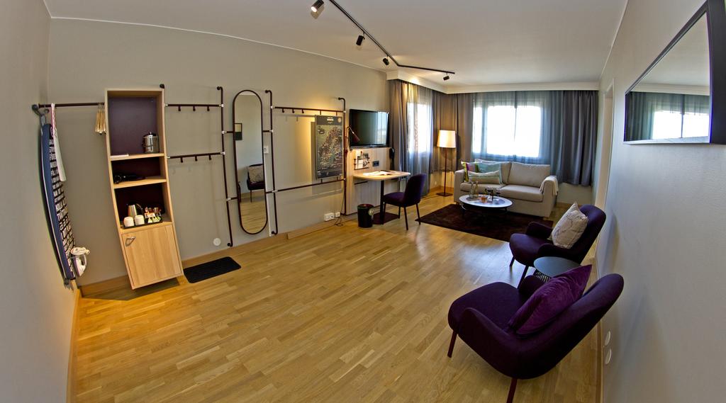 Family Room Standard