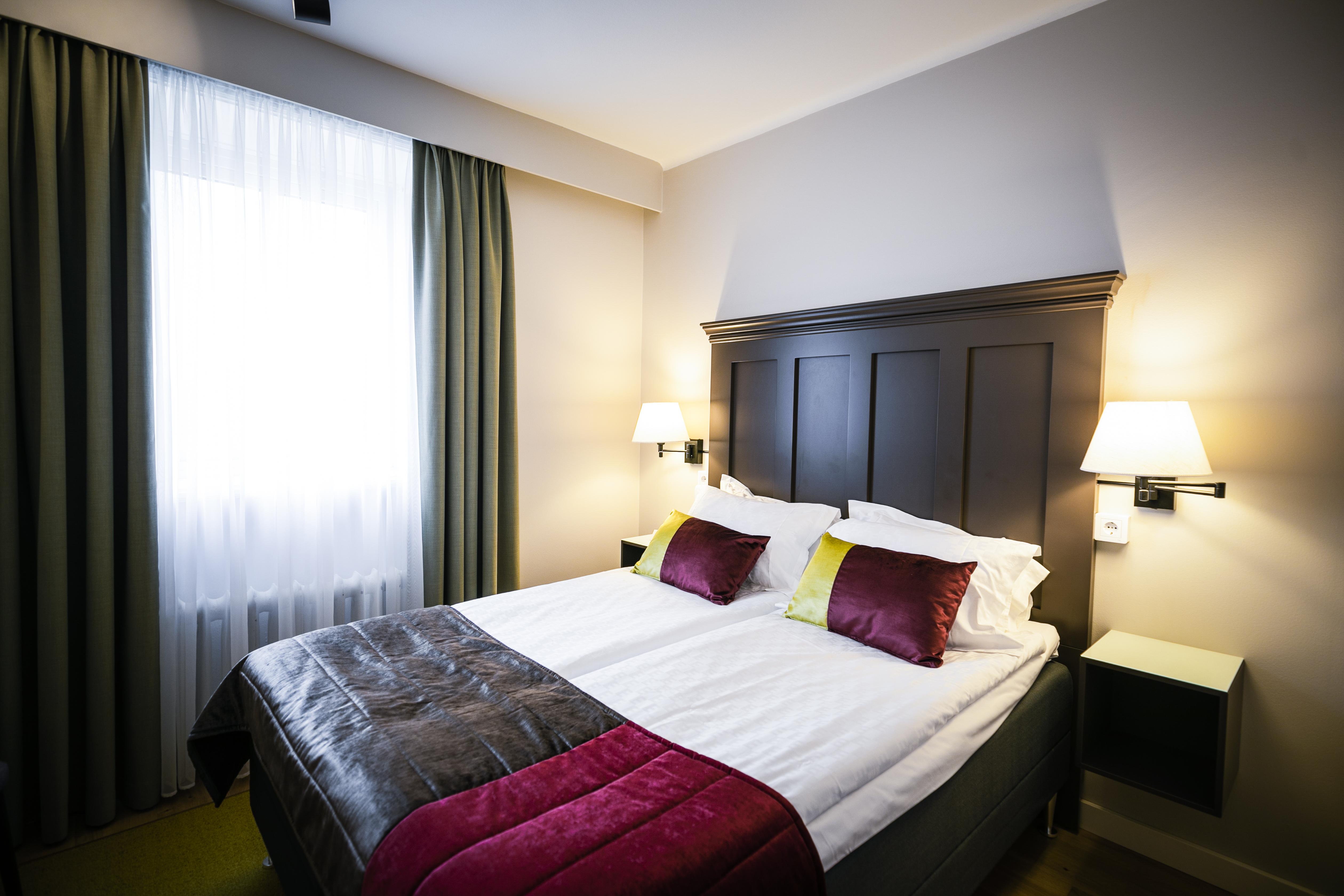 Double Single Queen Size Bed