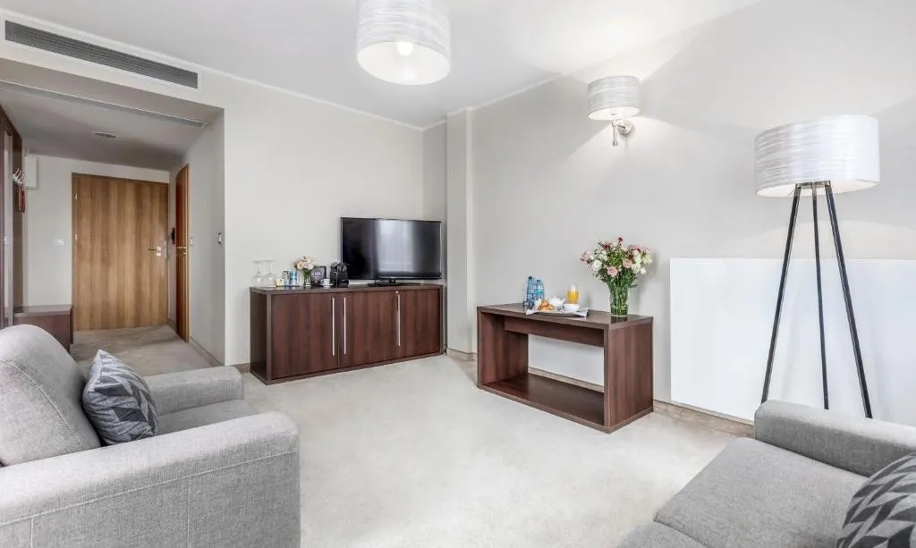 Suite Queen Size Bed