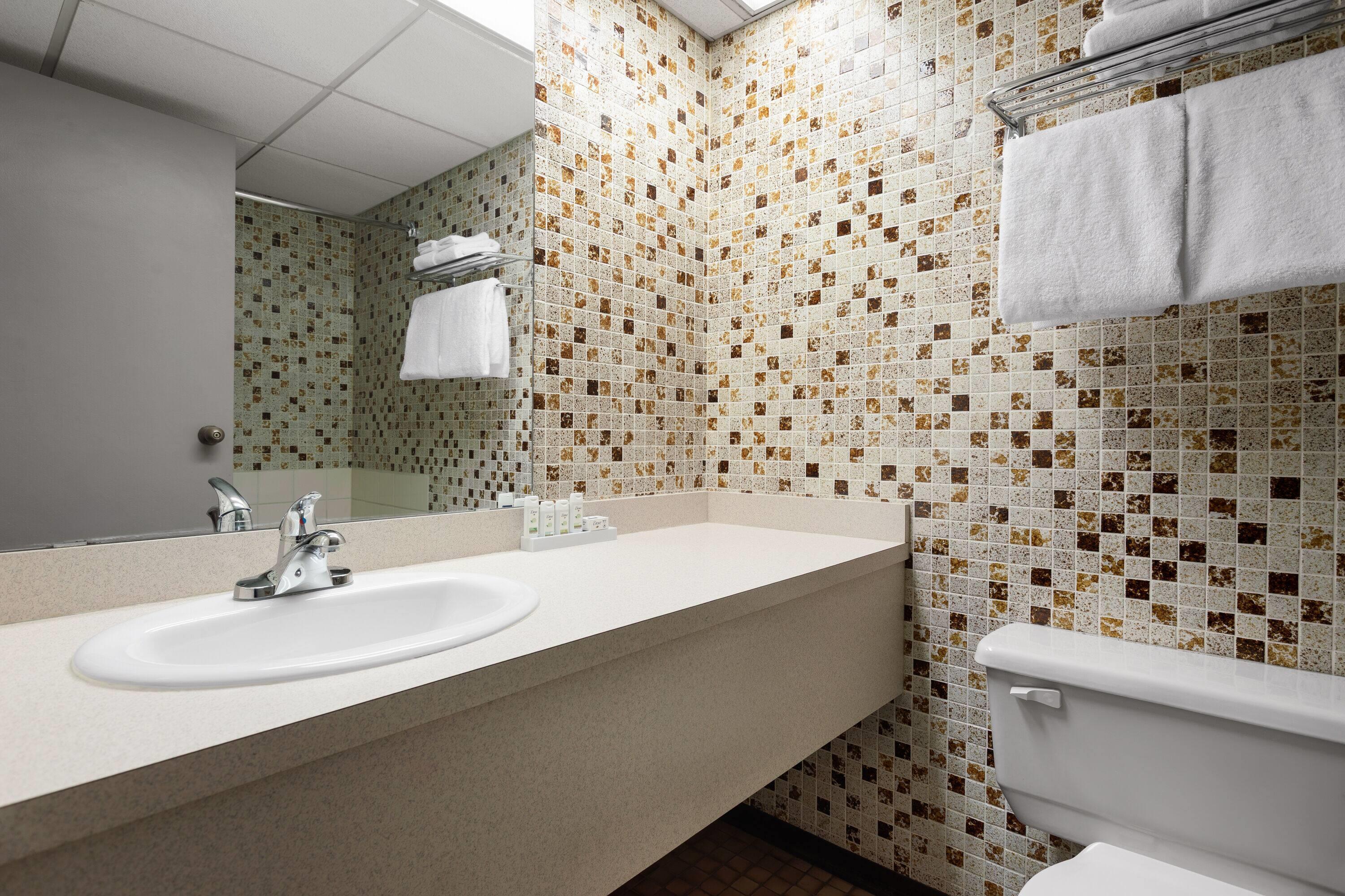 Suite Queen Size Bed