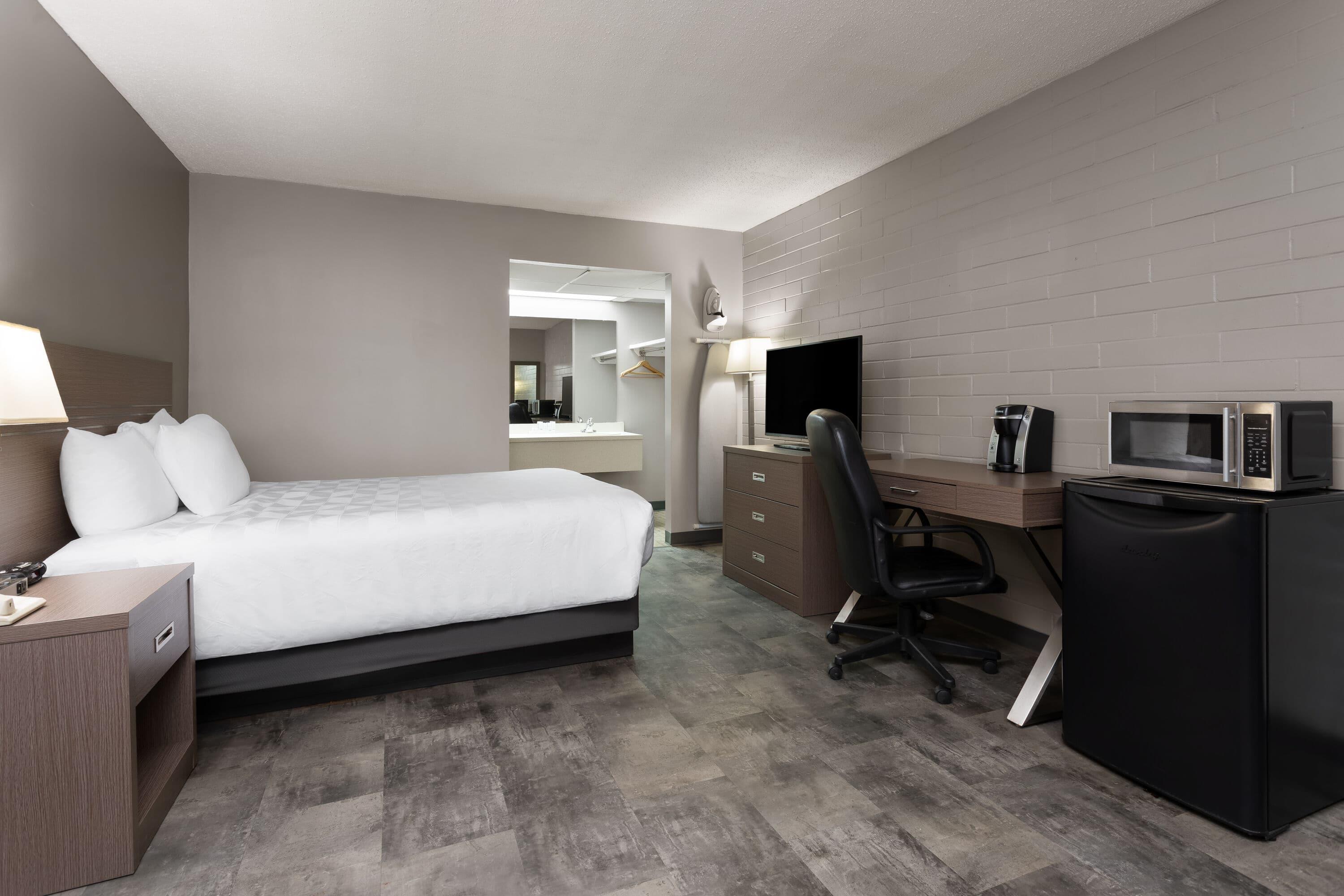 Double Queen Size Bed