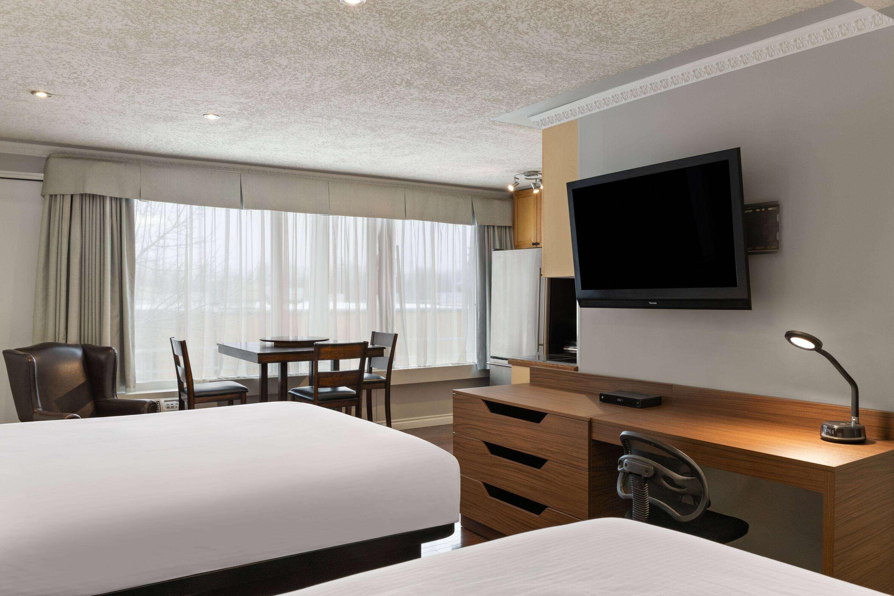 Family Room Capacity 6 Two Bedrooms