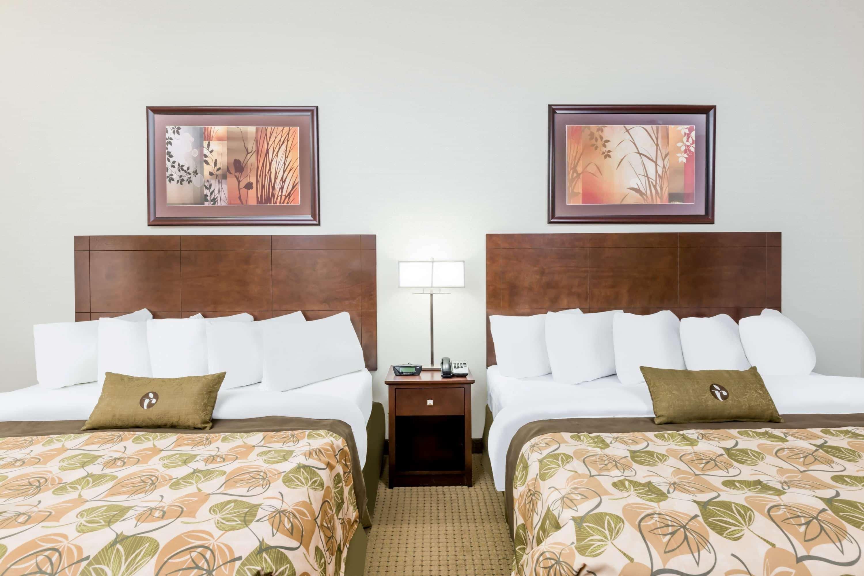 Quadruple Two King Beds