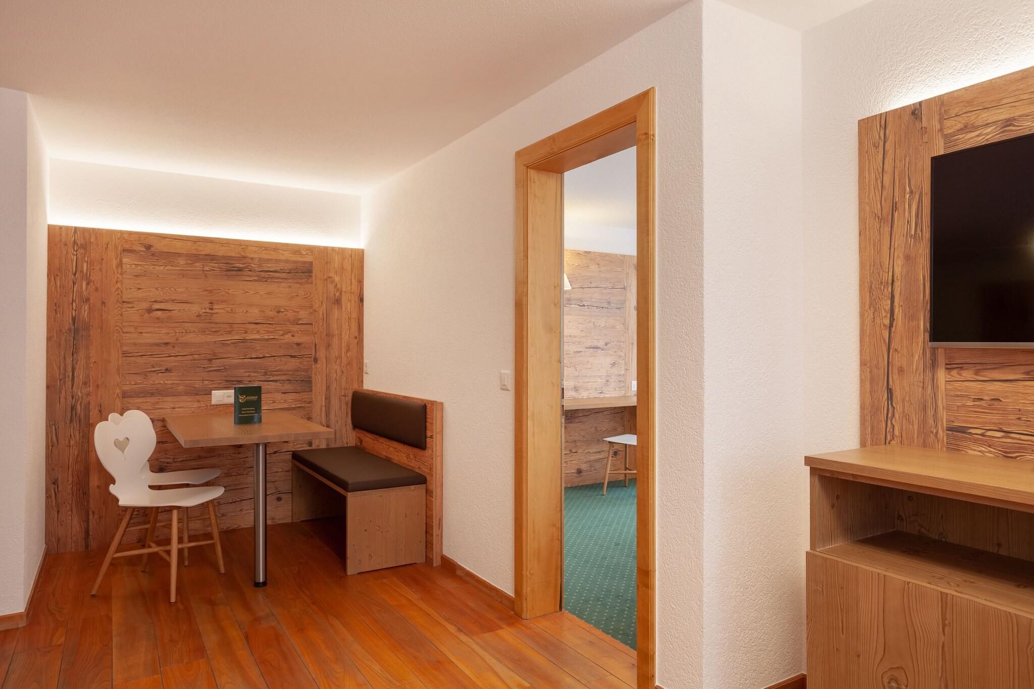 Family Room Three Beds