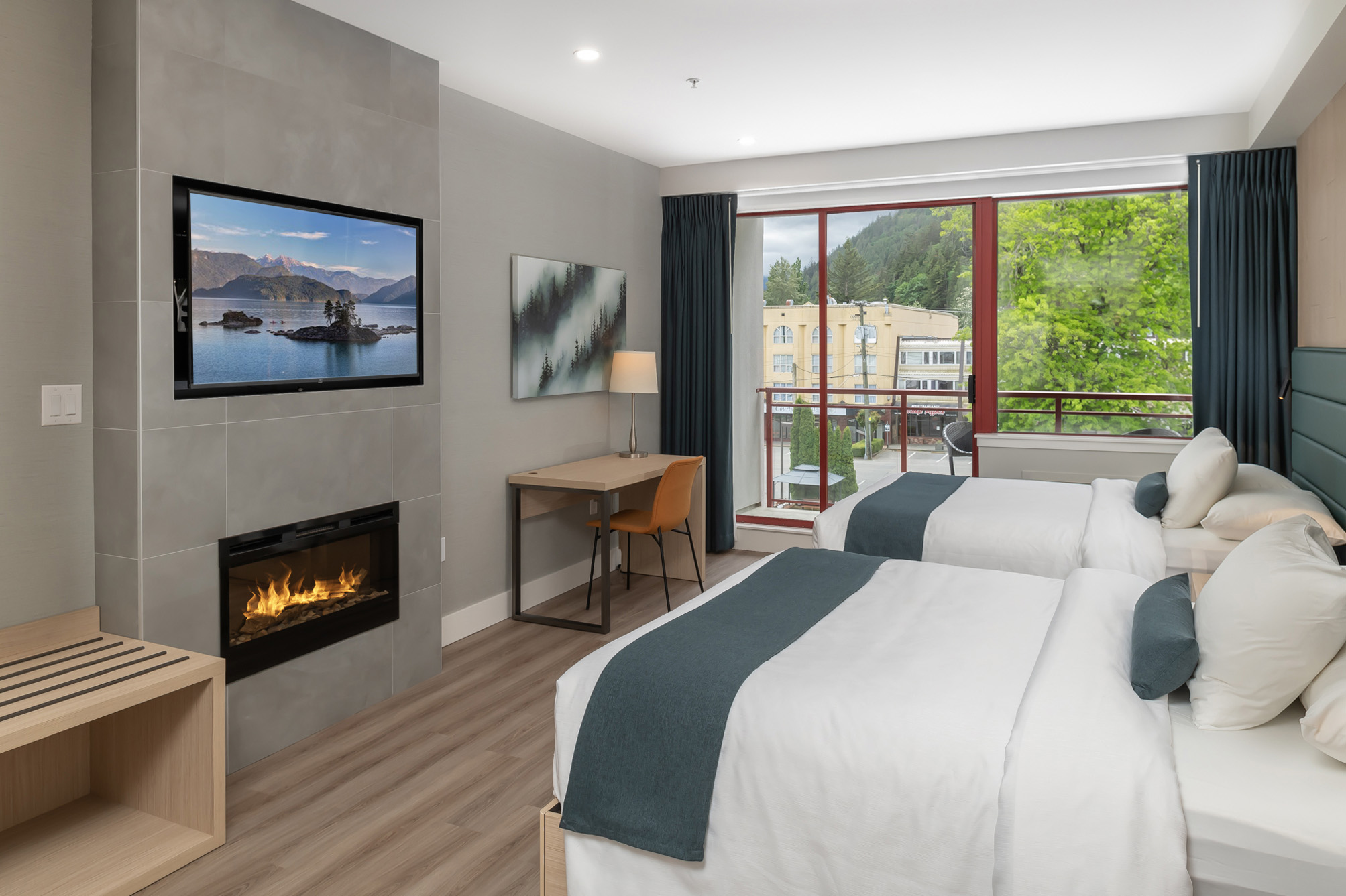 Double Deluxe Mountain View