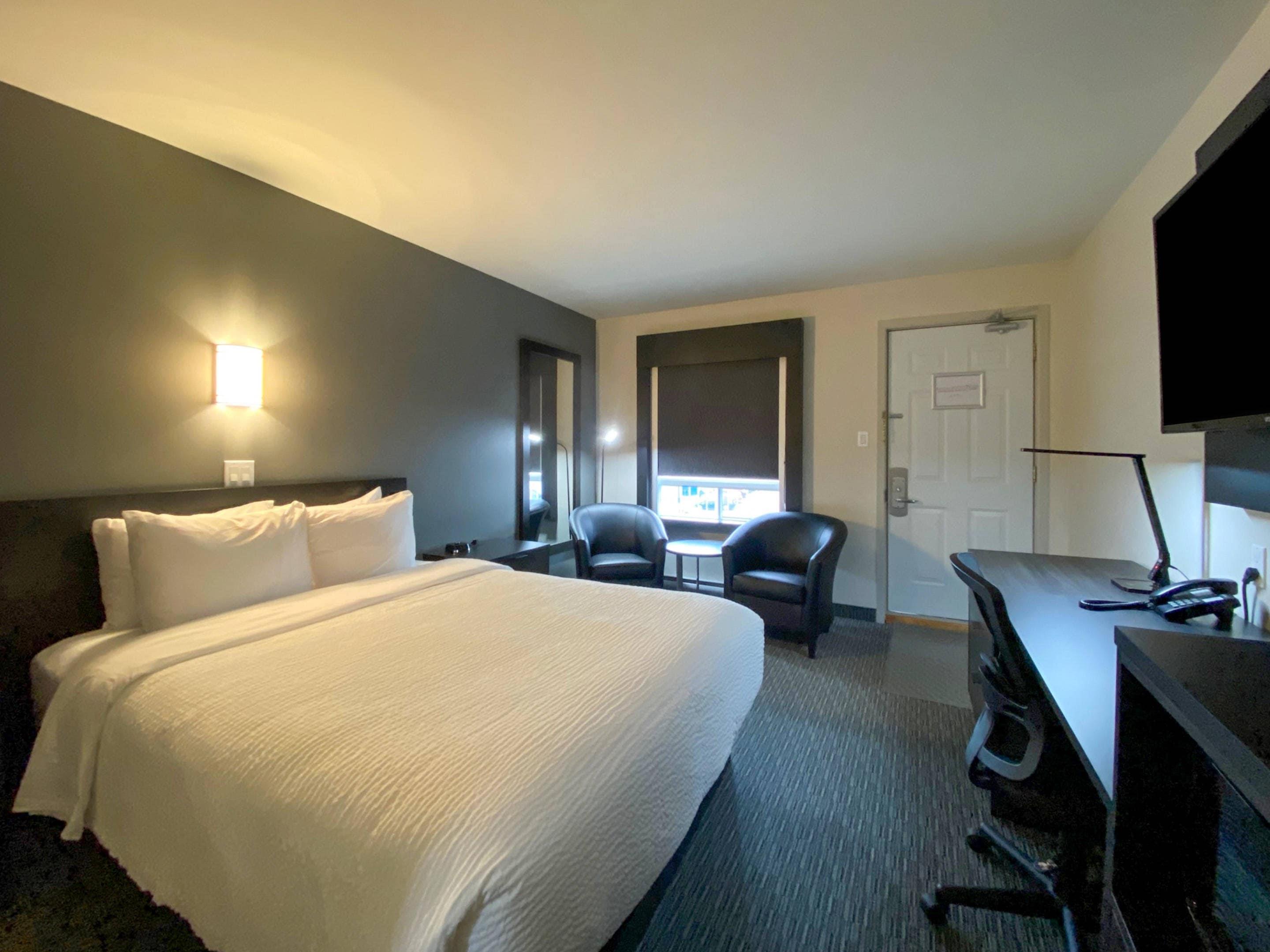 Double Queen Size Bed