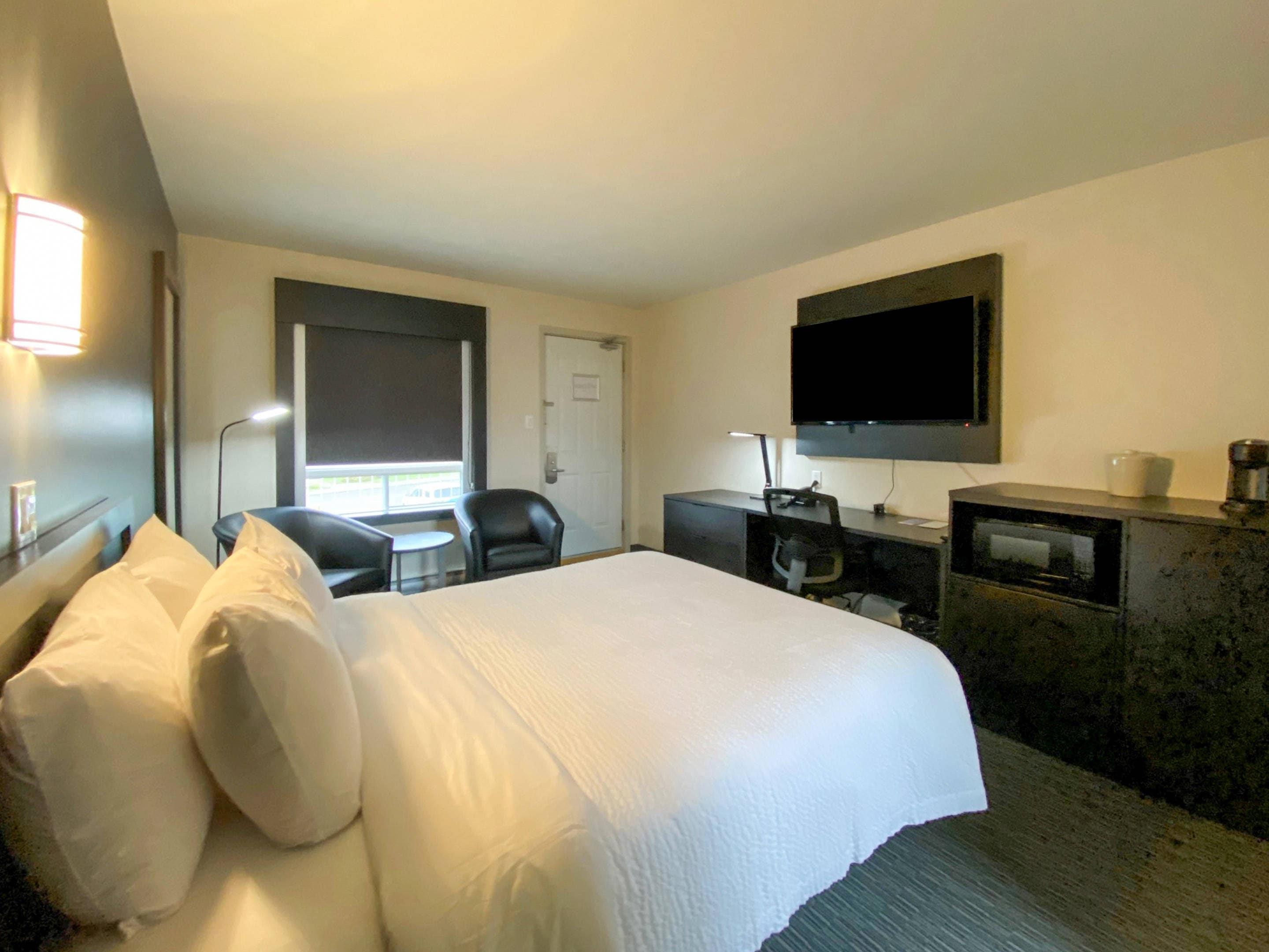 Double Queen Size Bed