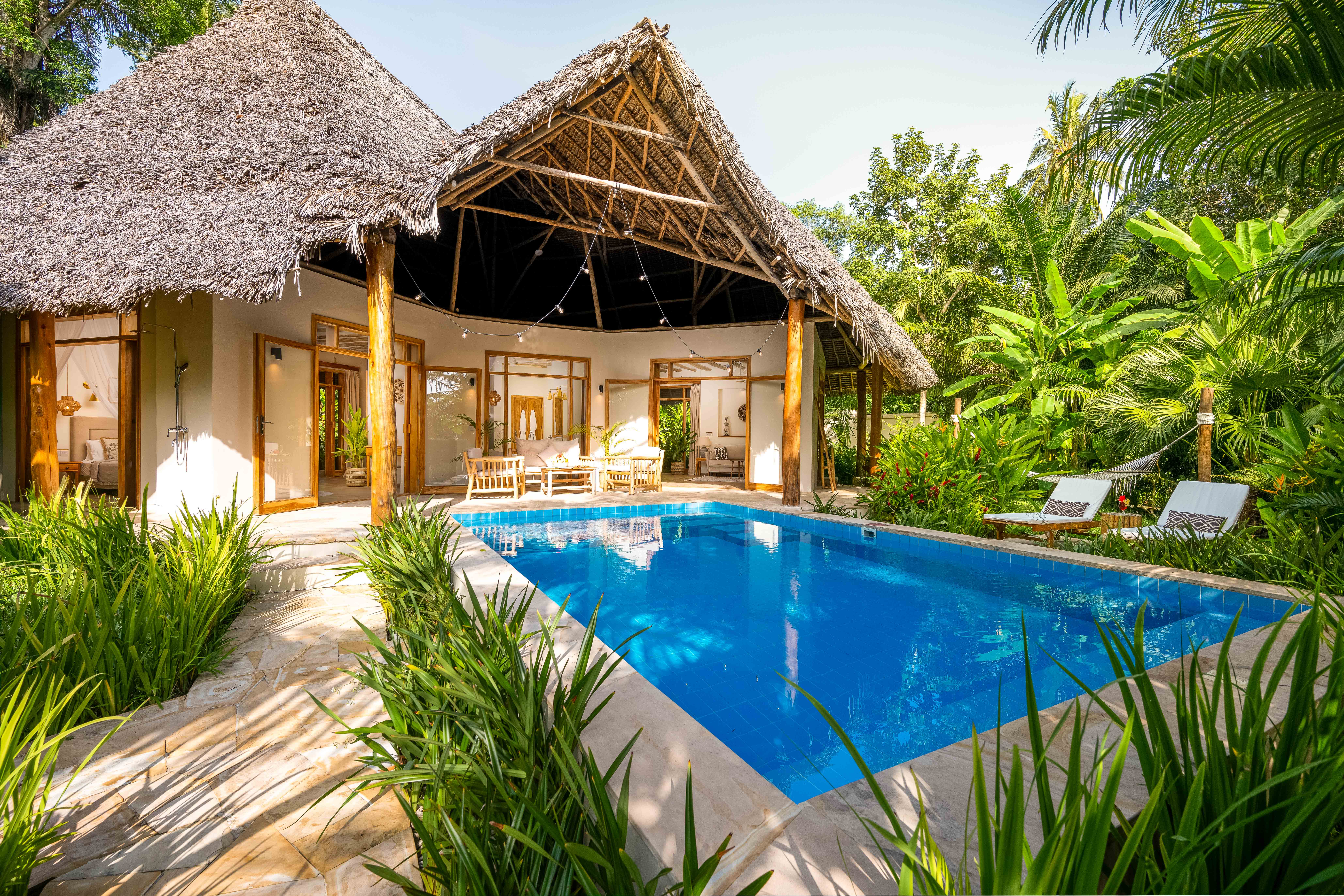 Villa Garden View King Bed