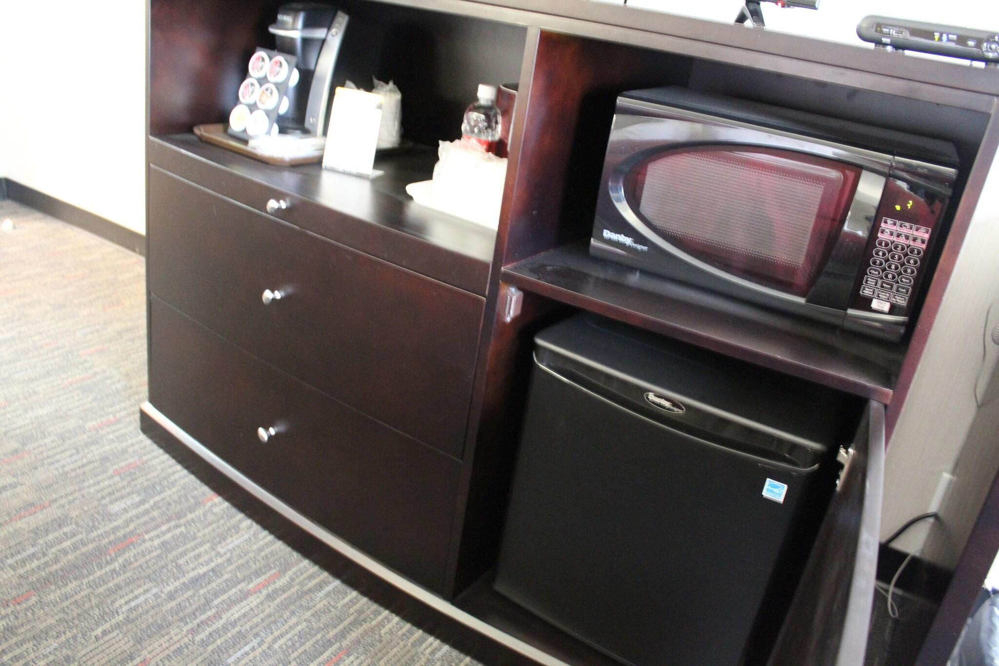 Double Queen Size Bed