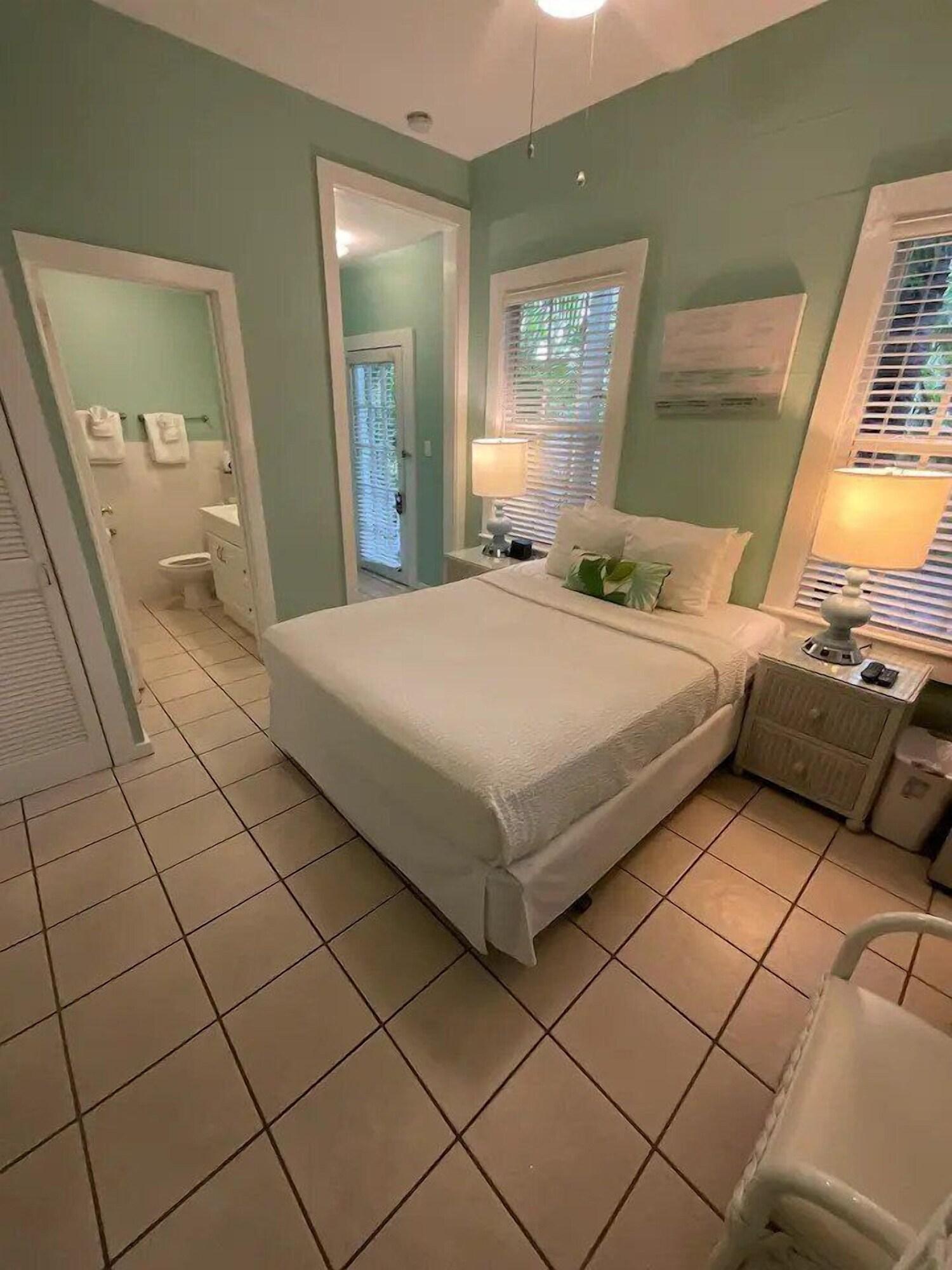 Double Queen Size Bed