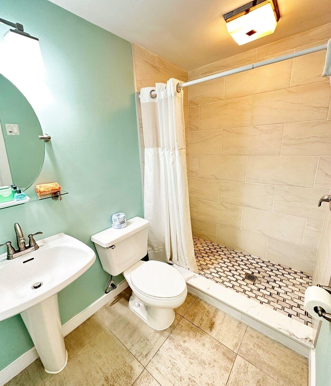 Double Deluxe King Bed