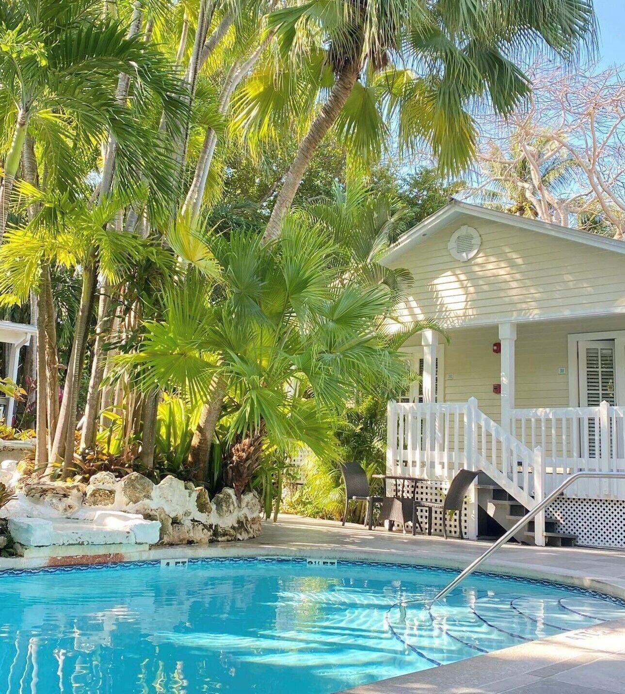 Double Deluxe King Bed