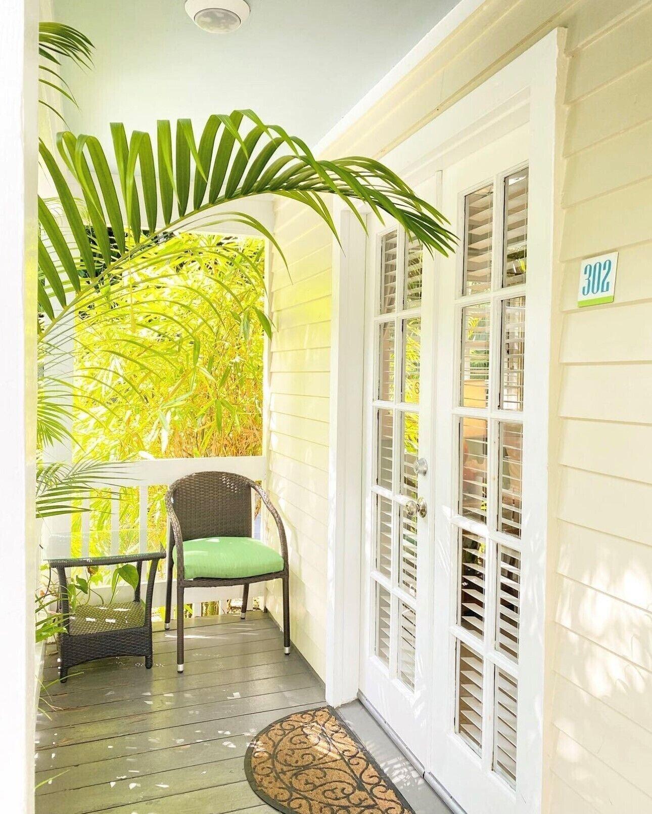 Double Deluxe King Bed