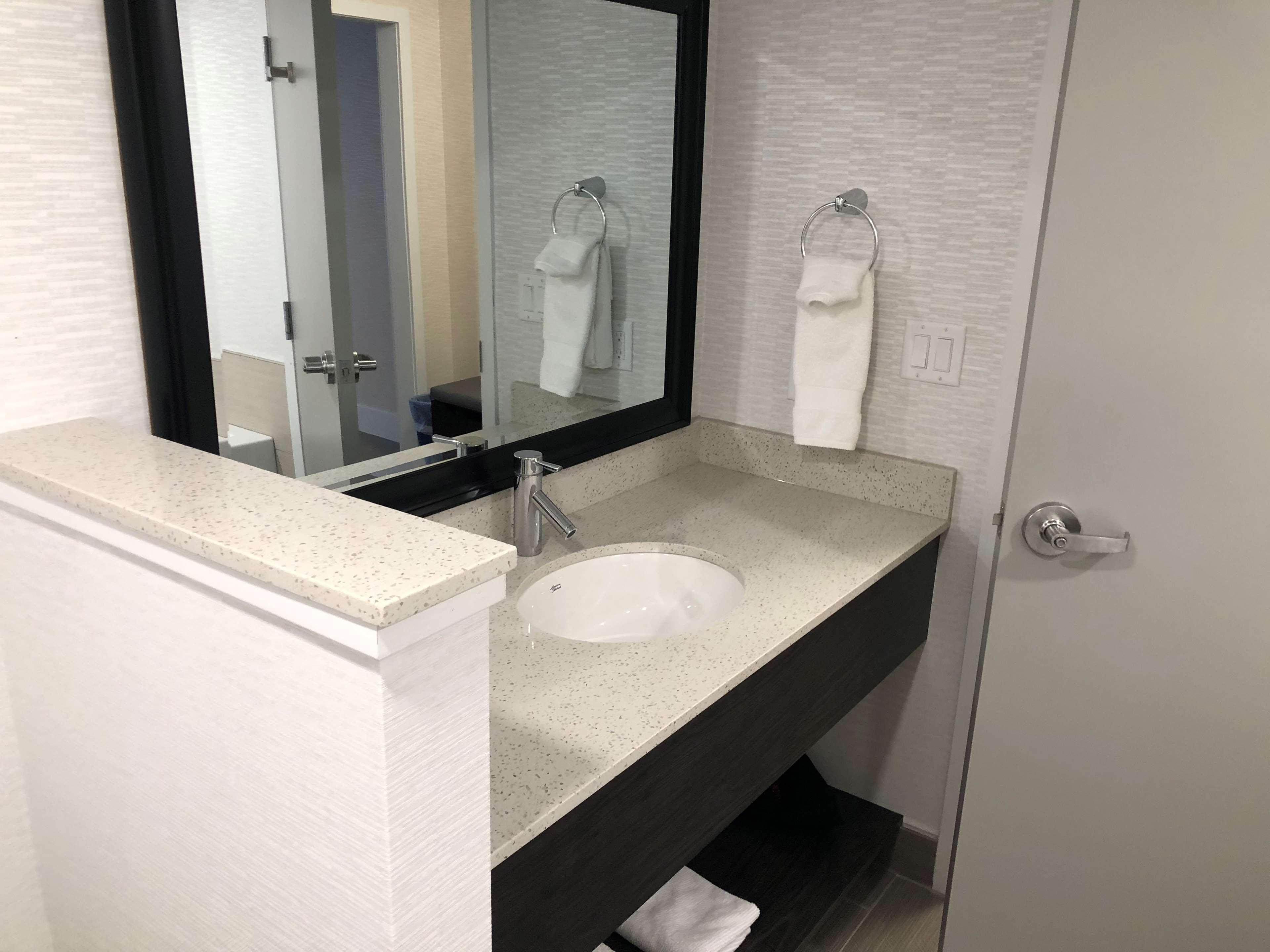 Suite Executive King Bed