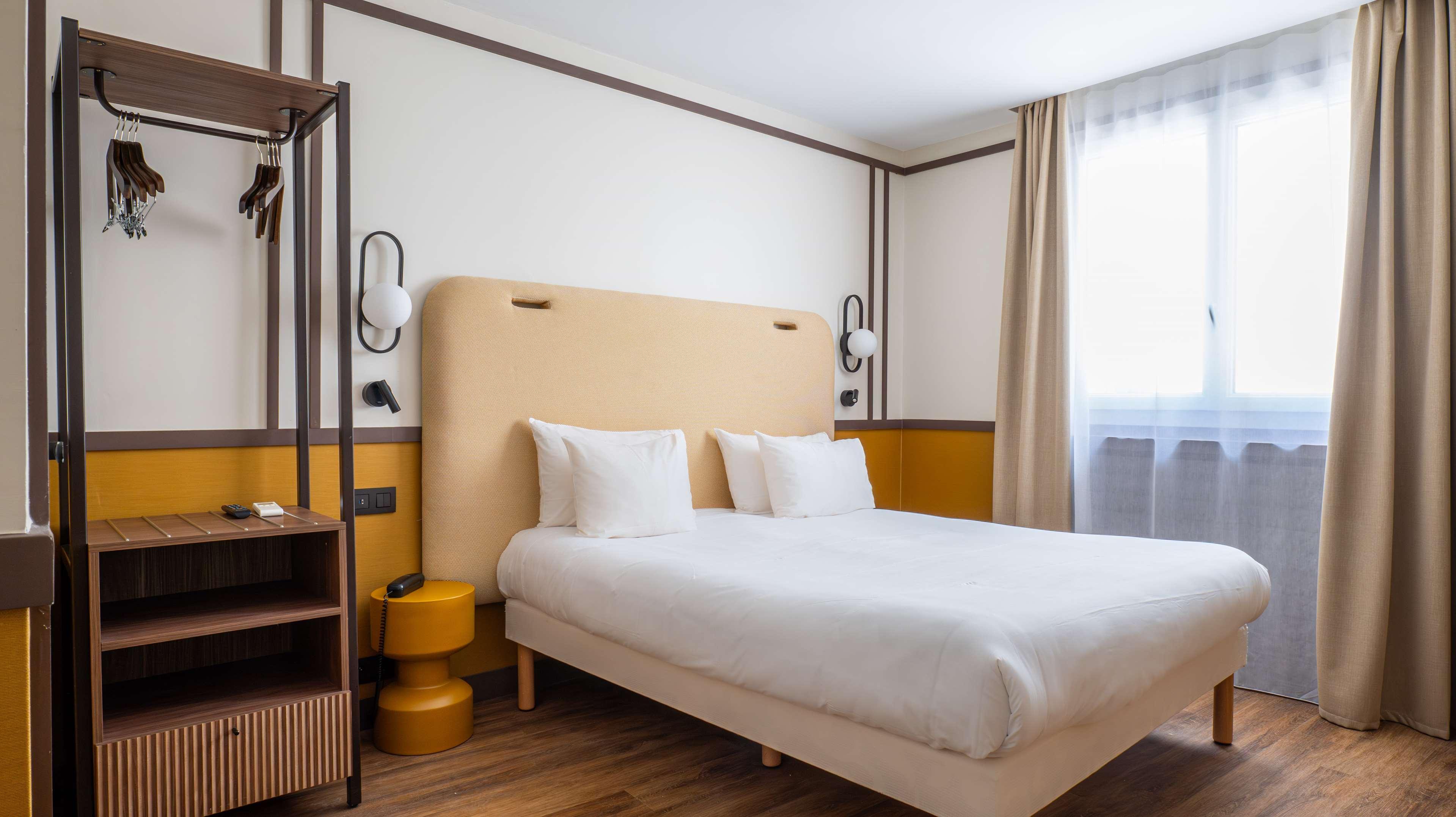 Family Room Standard