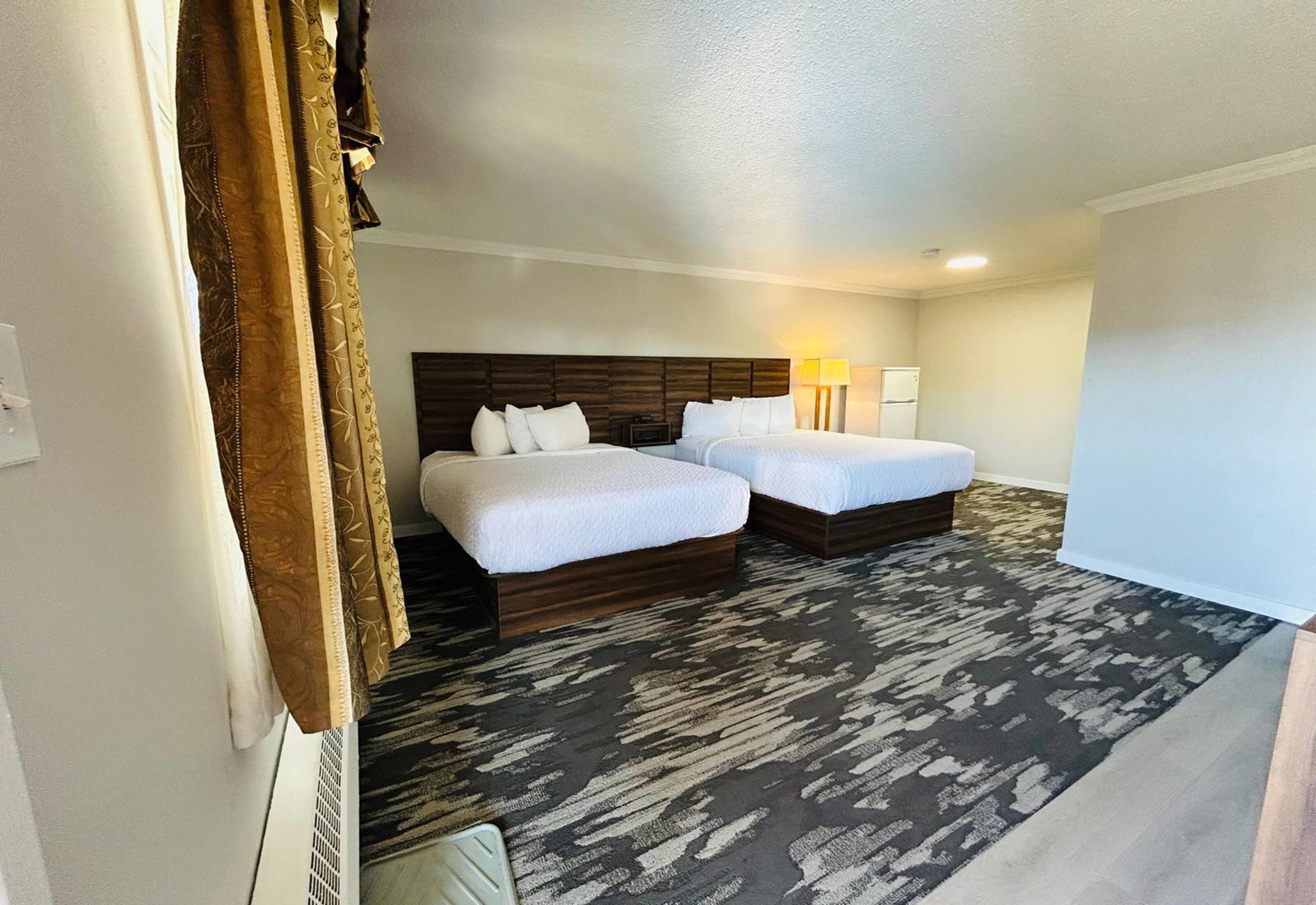 Room Two Queen Beds Non Smoking