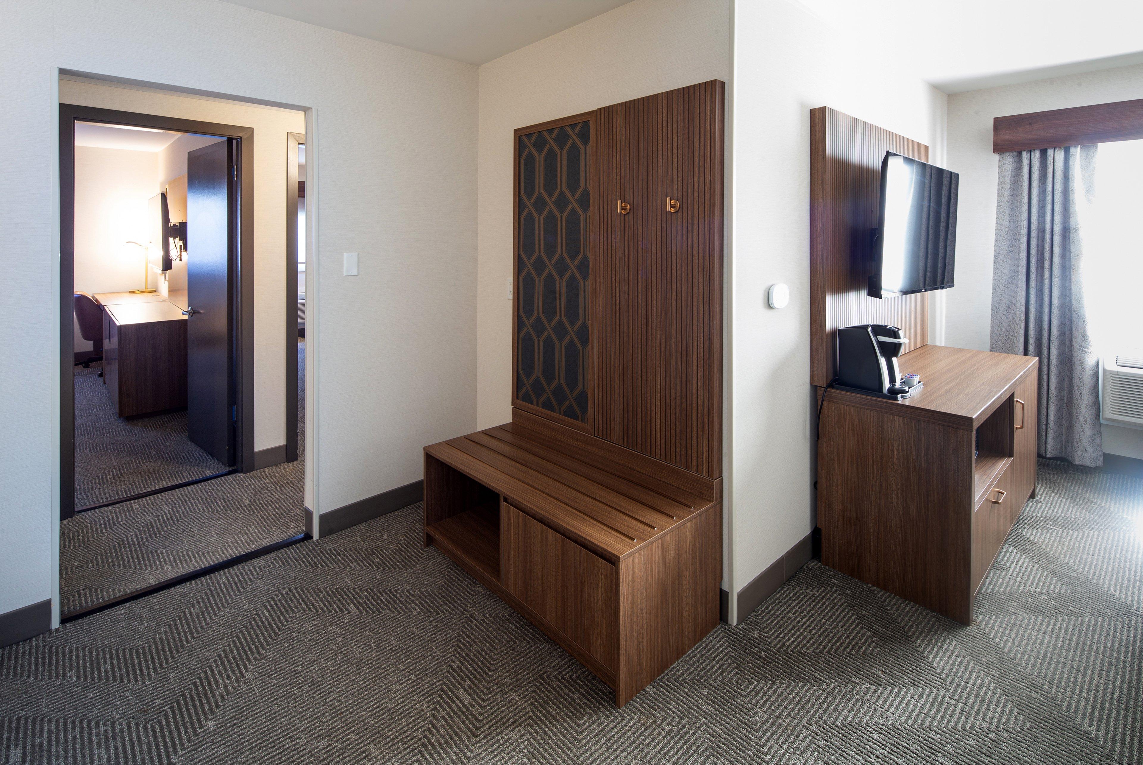 Suite Two Bedrooms