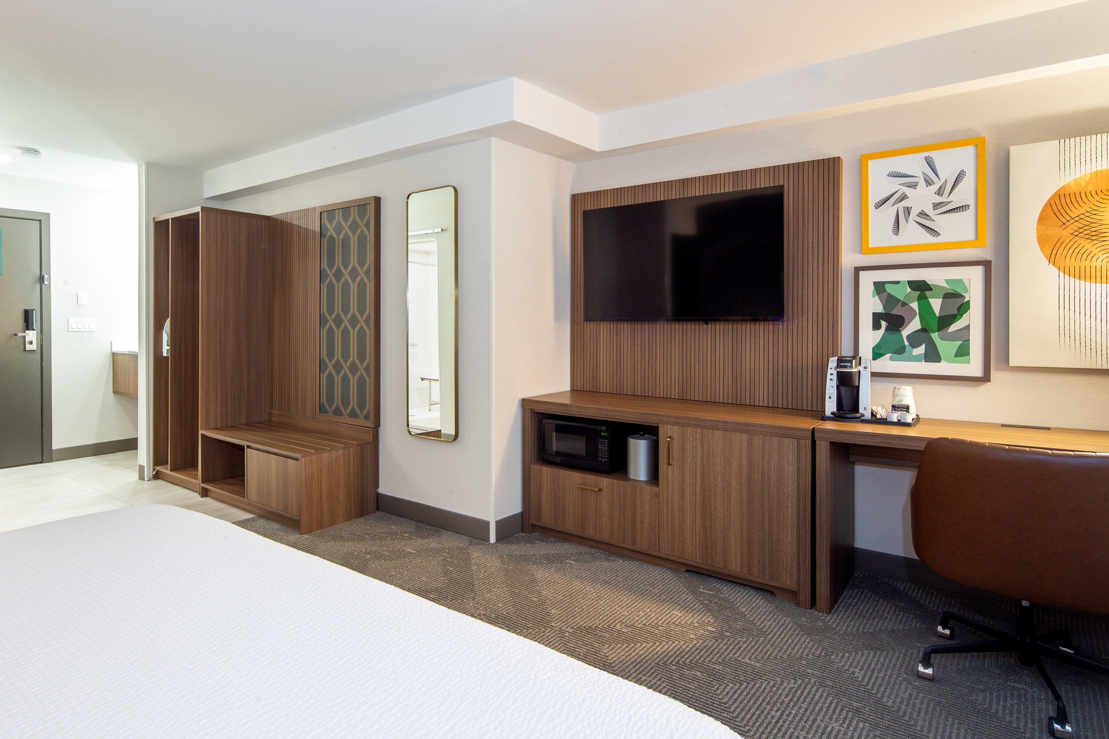 Double Accessible King Size Bed