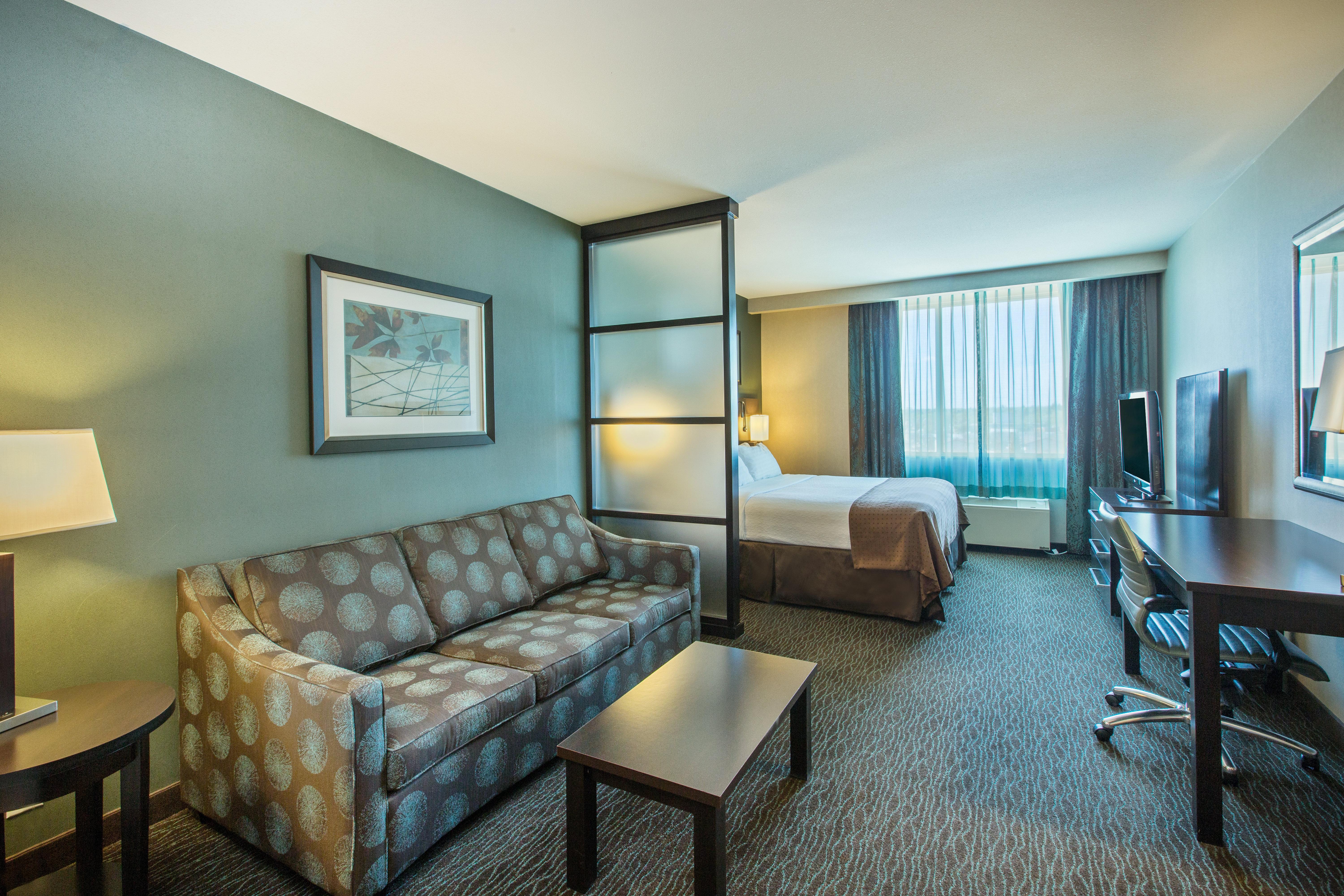 Double King Bed Non Smoking