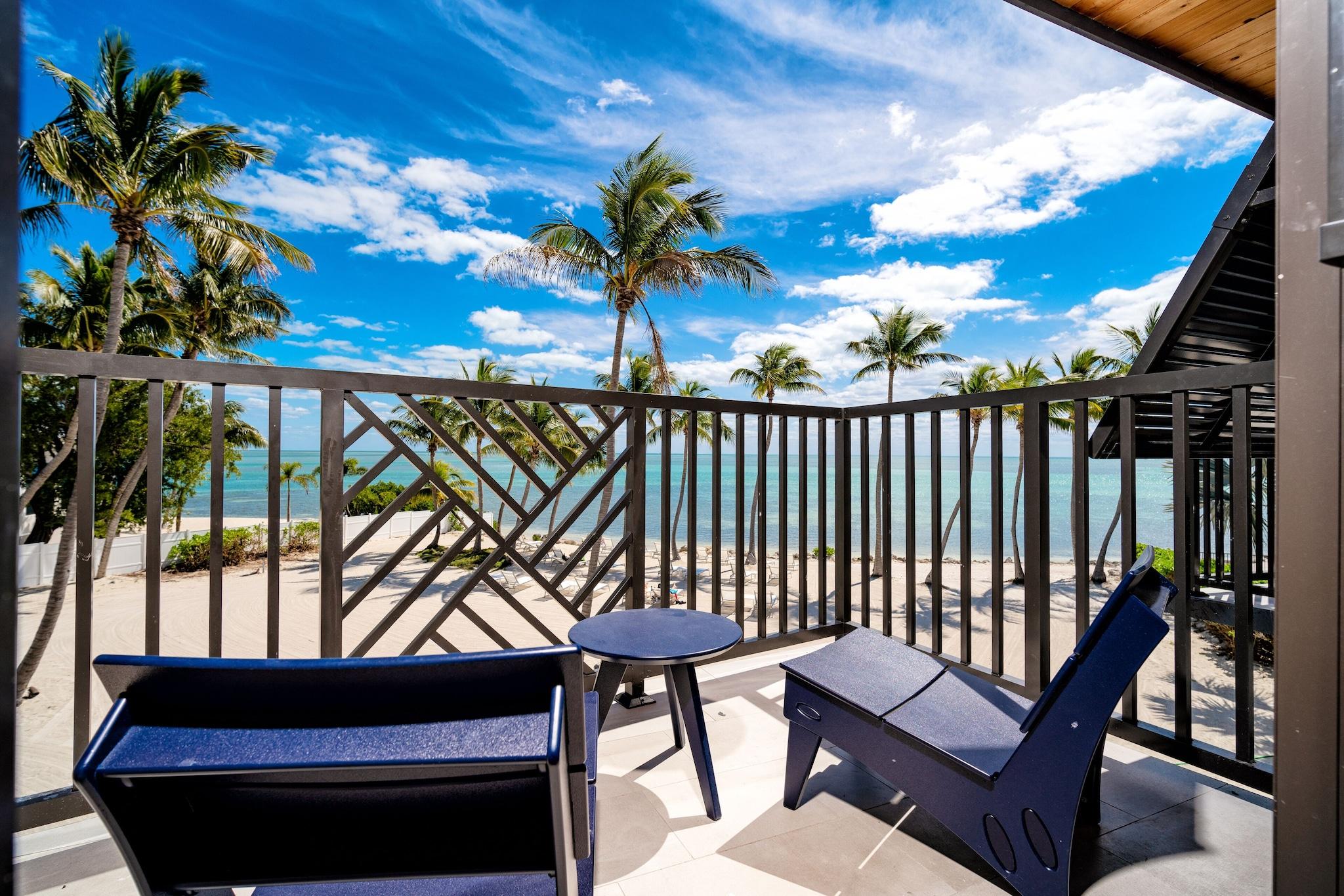 Twin Ocean View Two Queen Beds