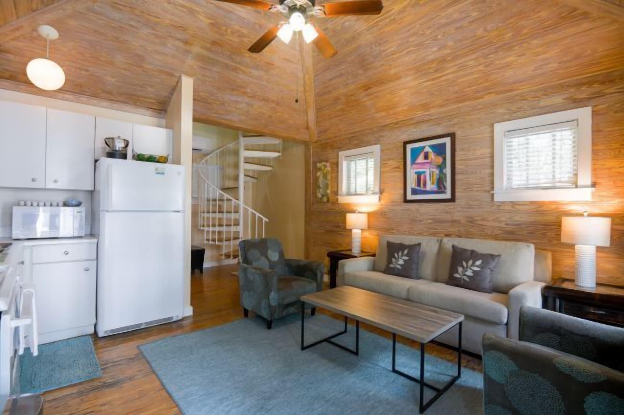 Double Deluxe Two Queen Beds