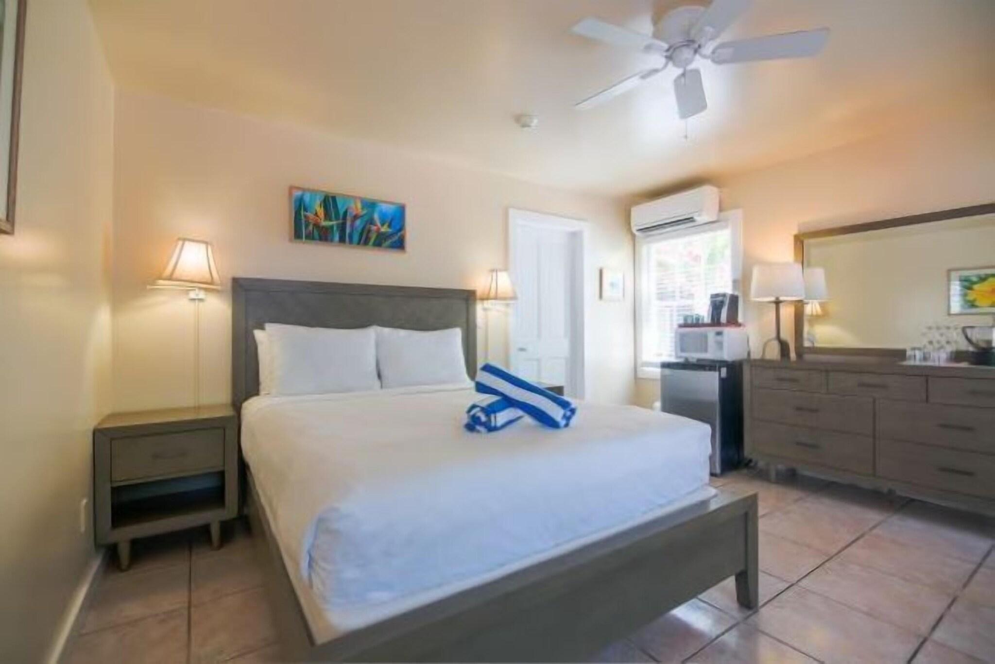 Double Queen Size Bed