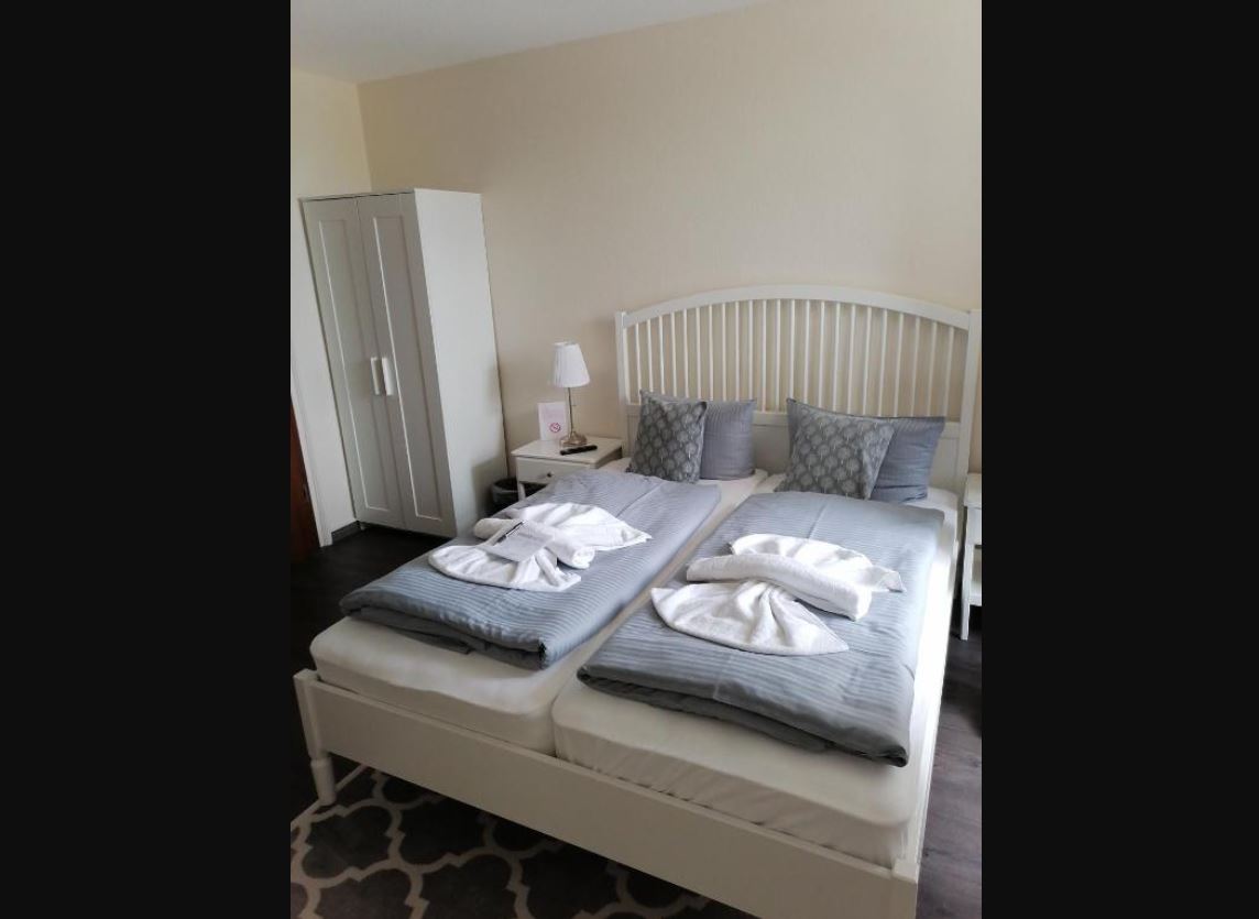 Double Single Classic