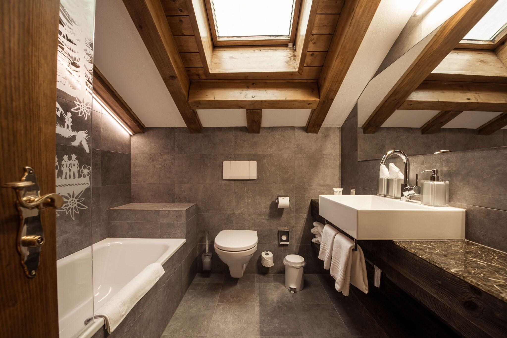 Suite with Double Bed