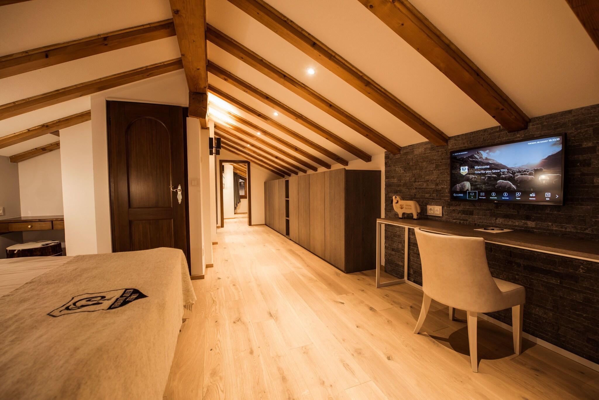 Suite with Double Bed