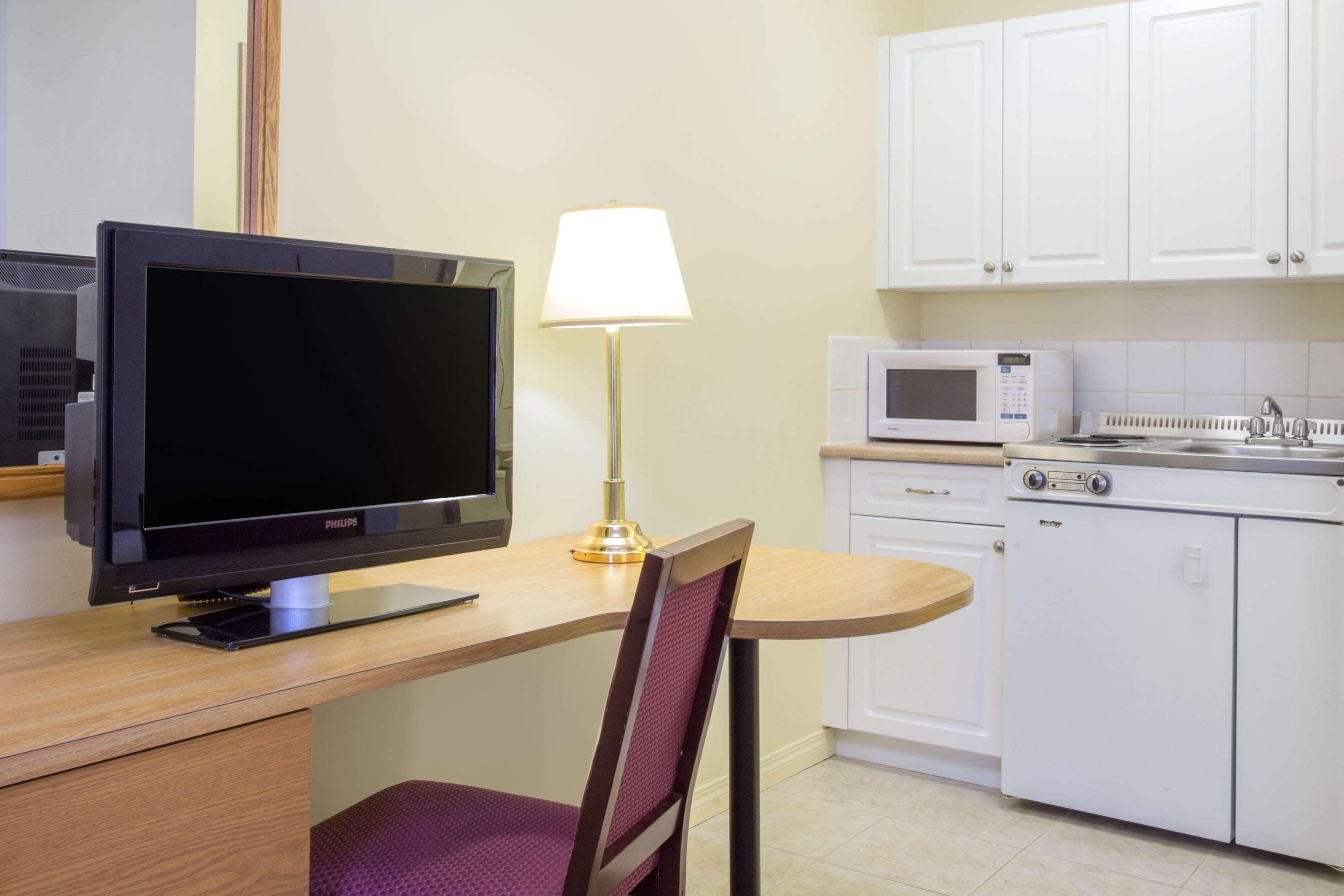 Room Two Double Beds