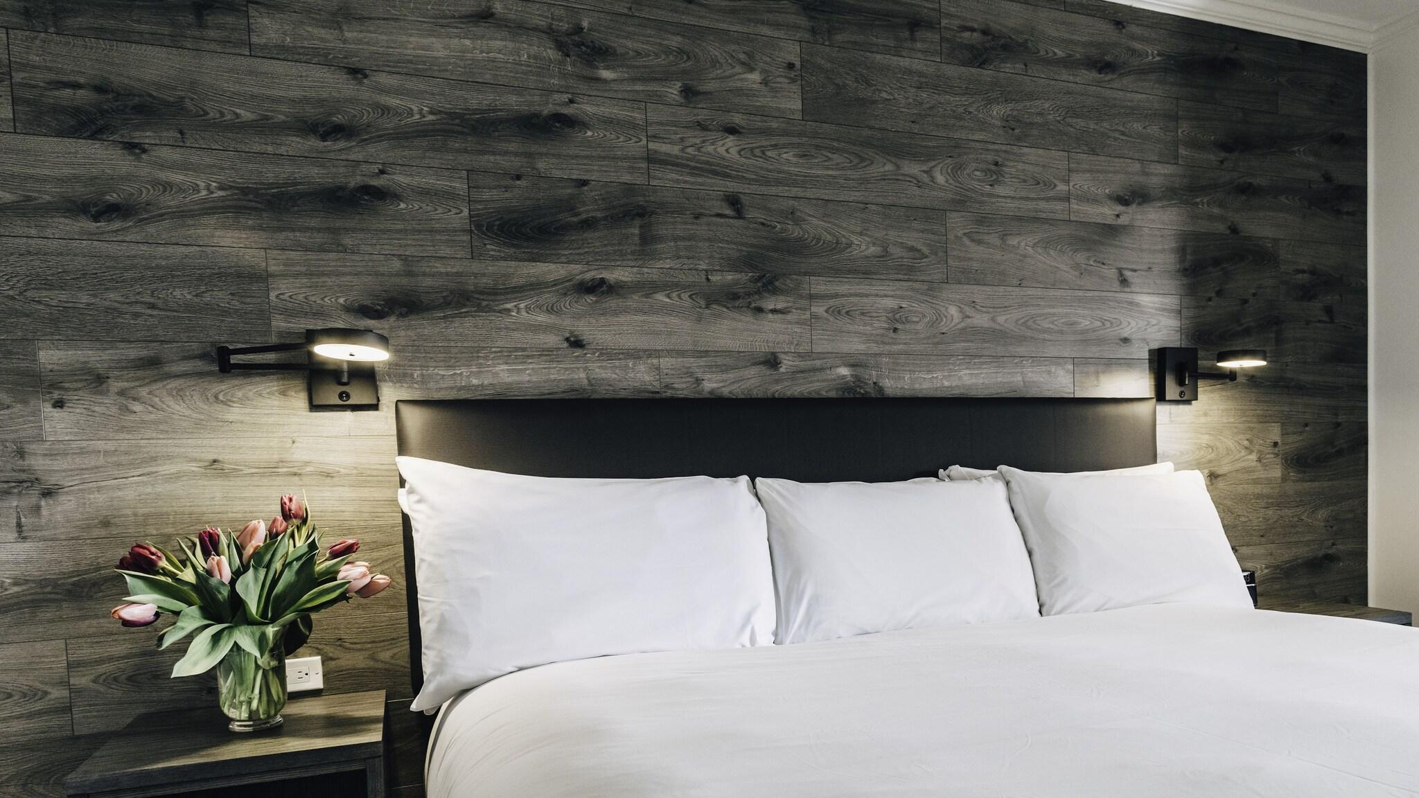 Double Superior King Bed