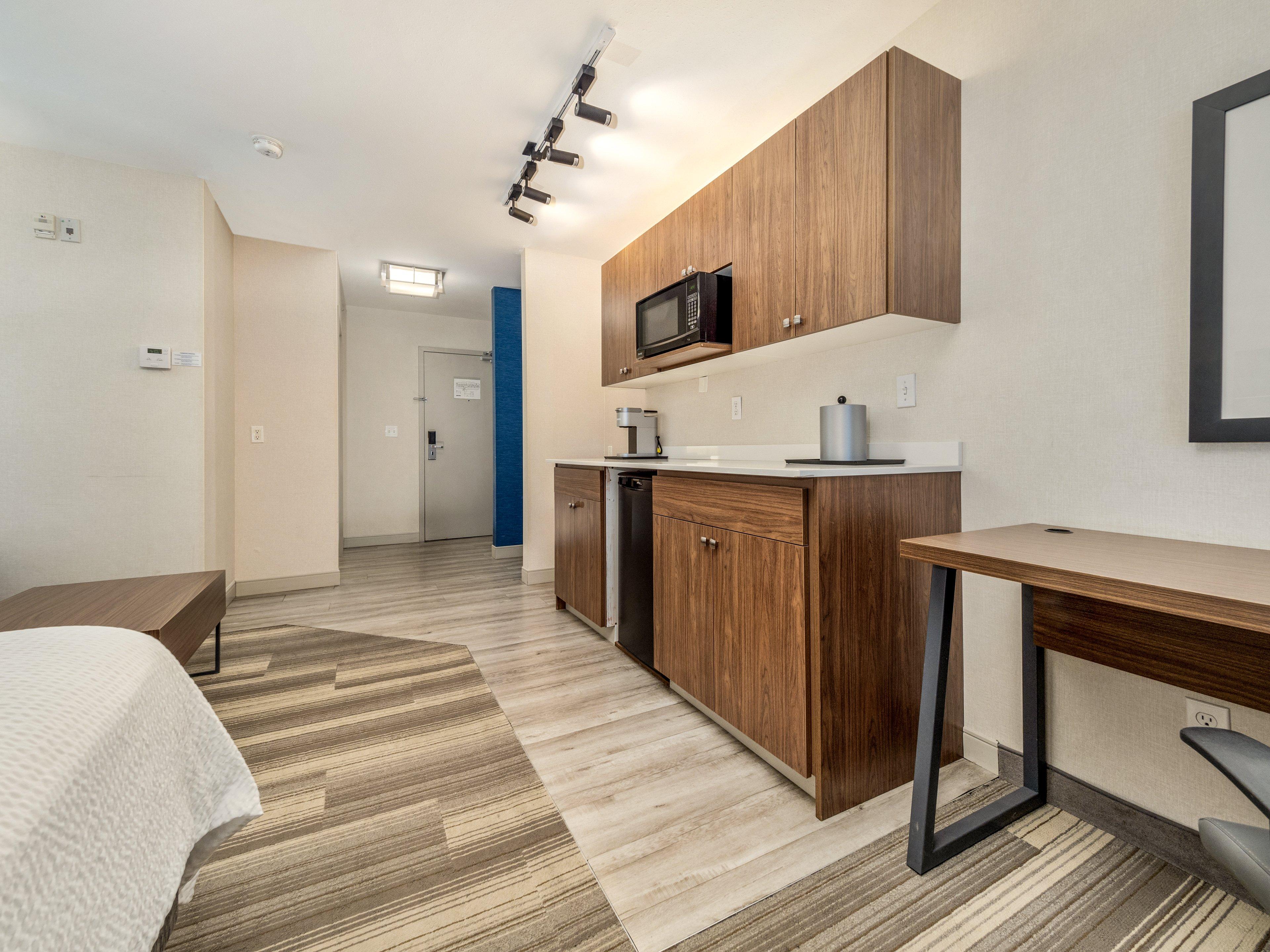 Quadruple Two King Beds