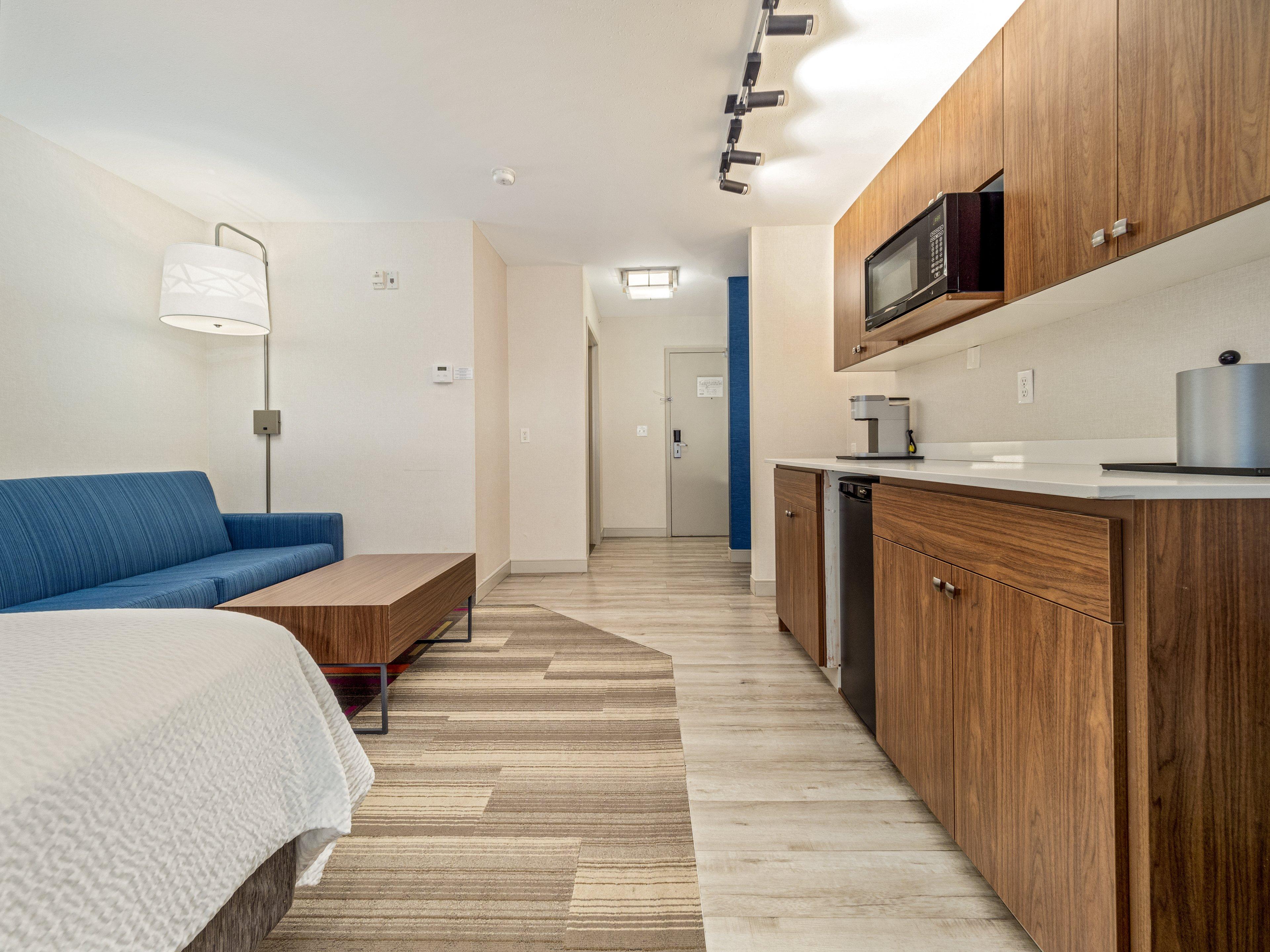 Quadruple Two King Beds