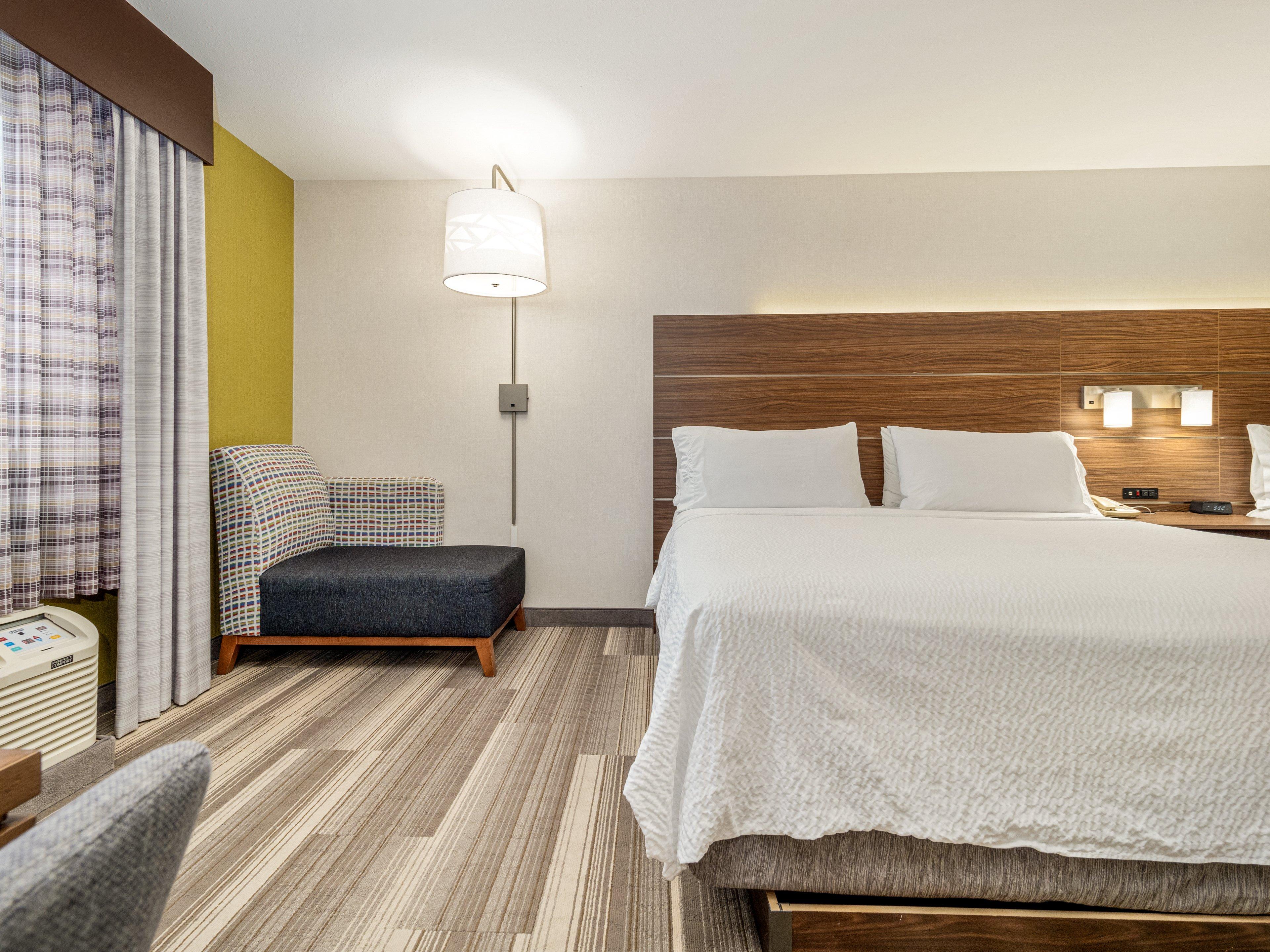 Quadruple Two King Beds