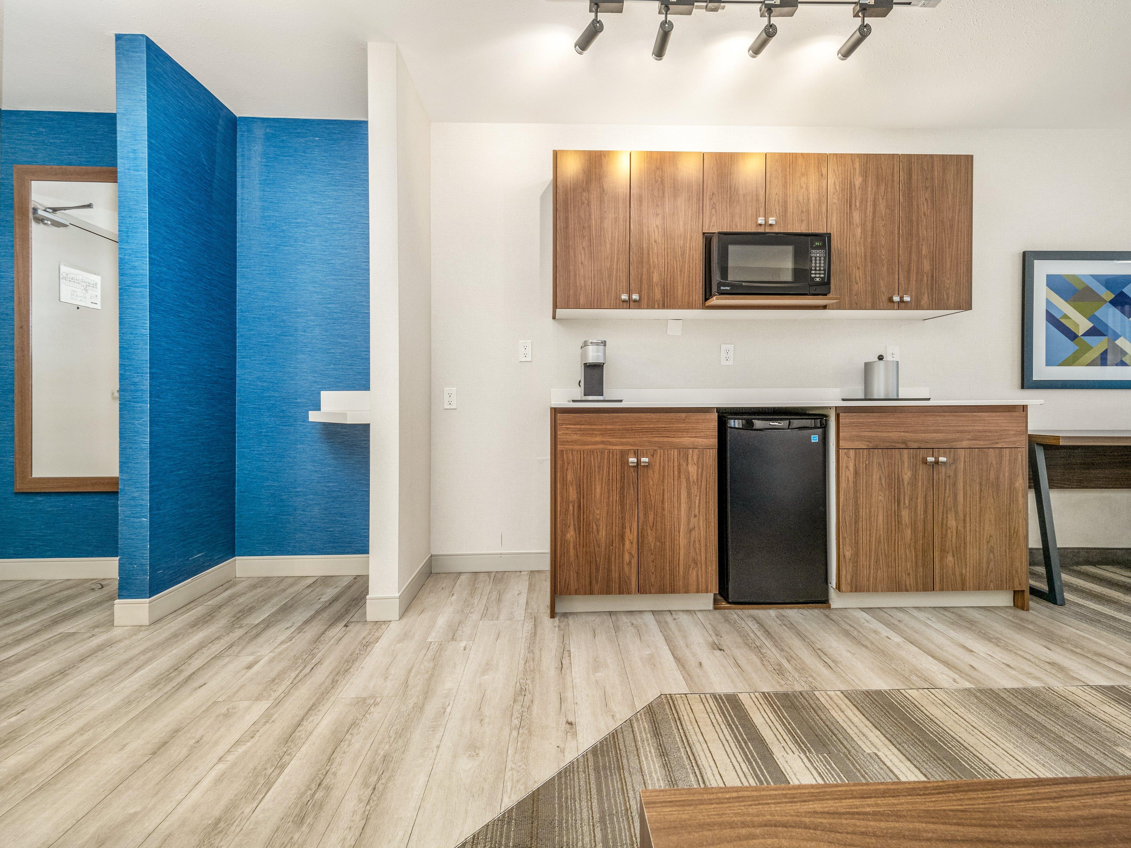 Quadruple Two King Beds